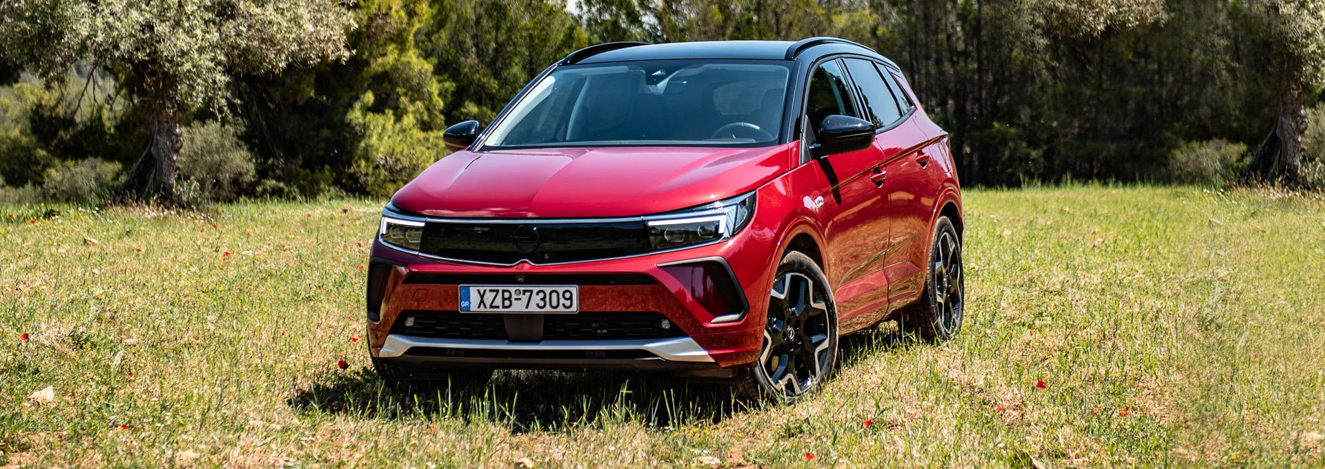 Opel Grandland Plug-in Hybrid 225Ps