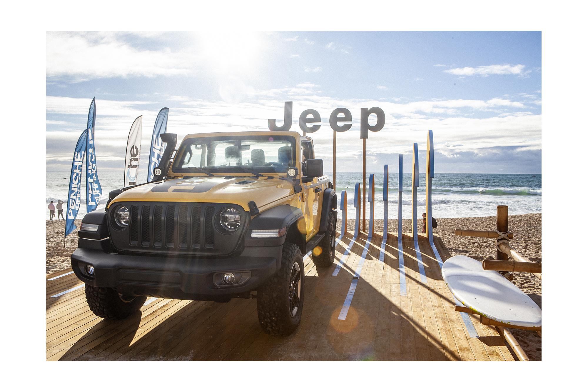 Σερφάροντας με την Jeep στο… Μόναχο!