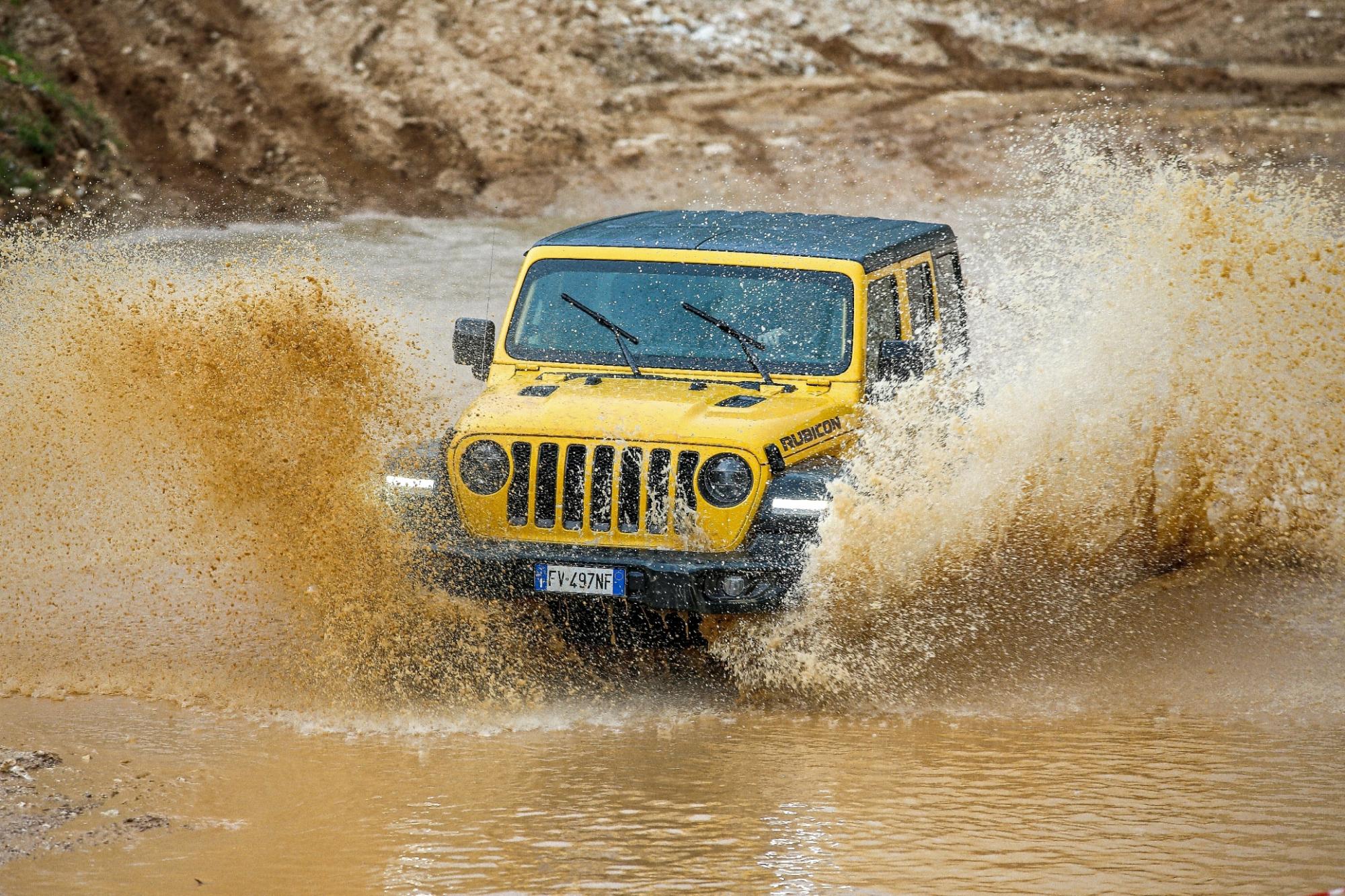 To παράθυρο ενός Jeep!