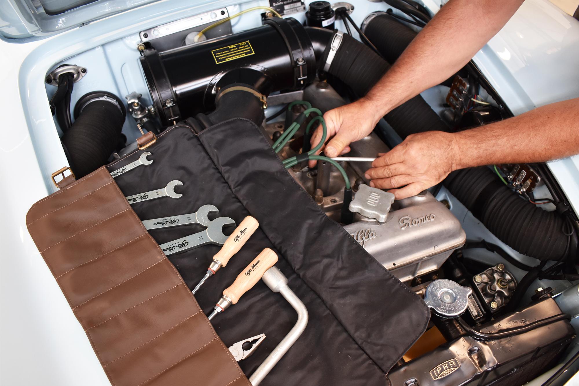 Alfa Romeo classiche tool bag