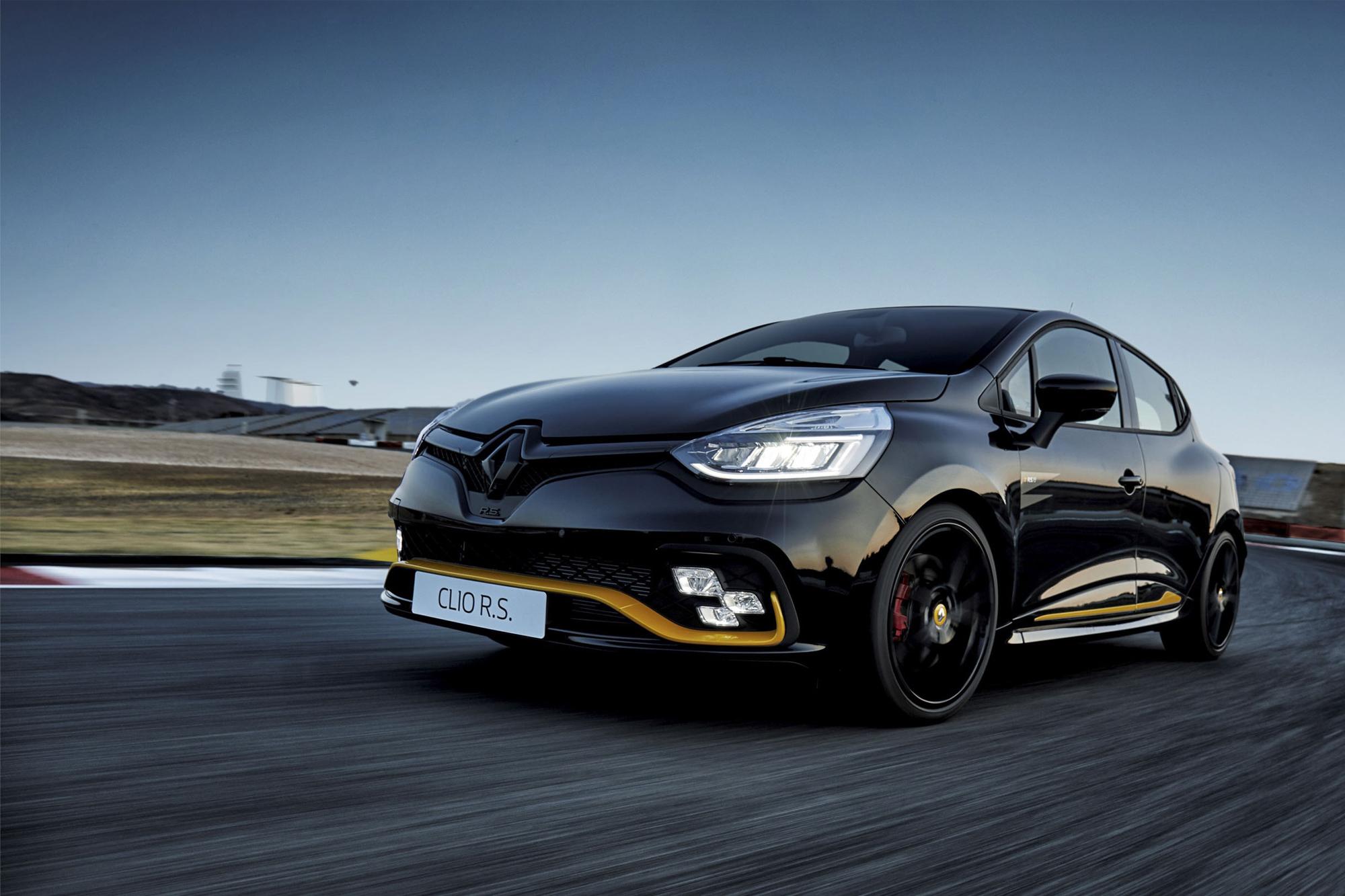 Τέλος η Renault Sport