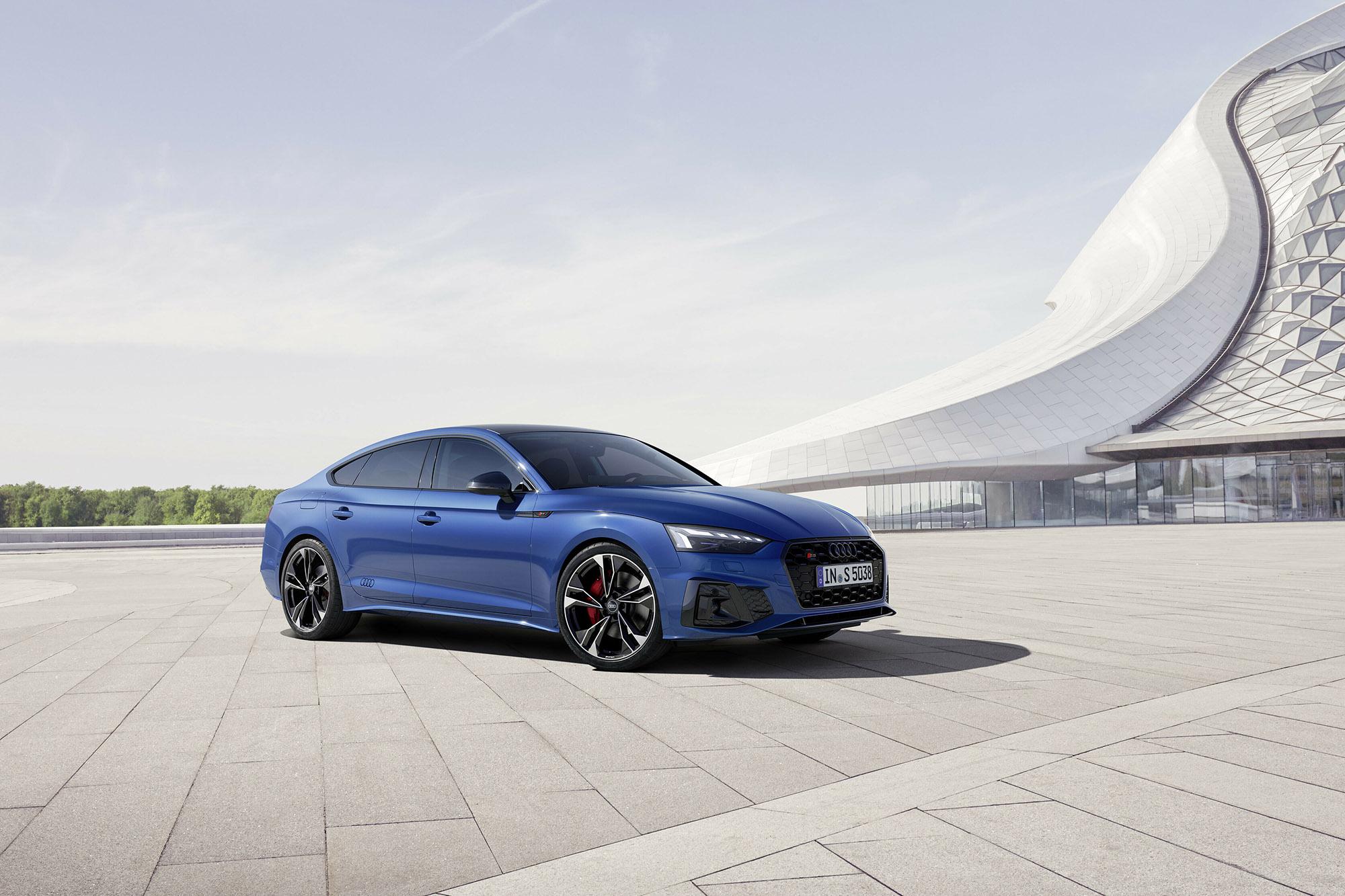 Νέα πακέτα εξοπλισμού για τα Audi A4, A5, S4 και S5