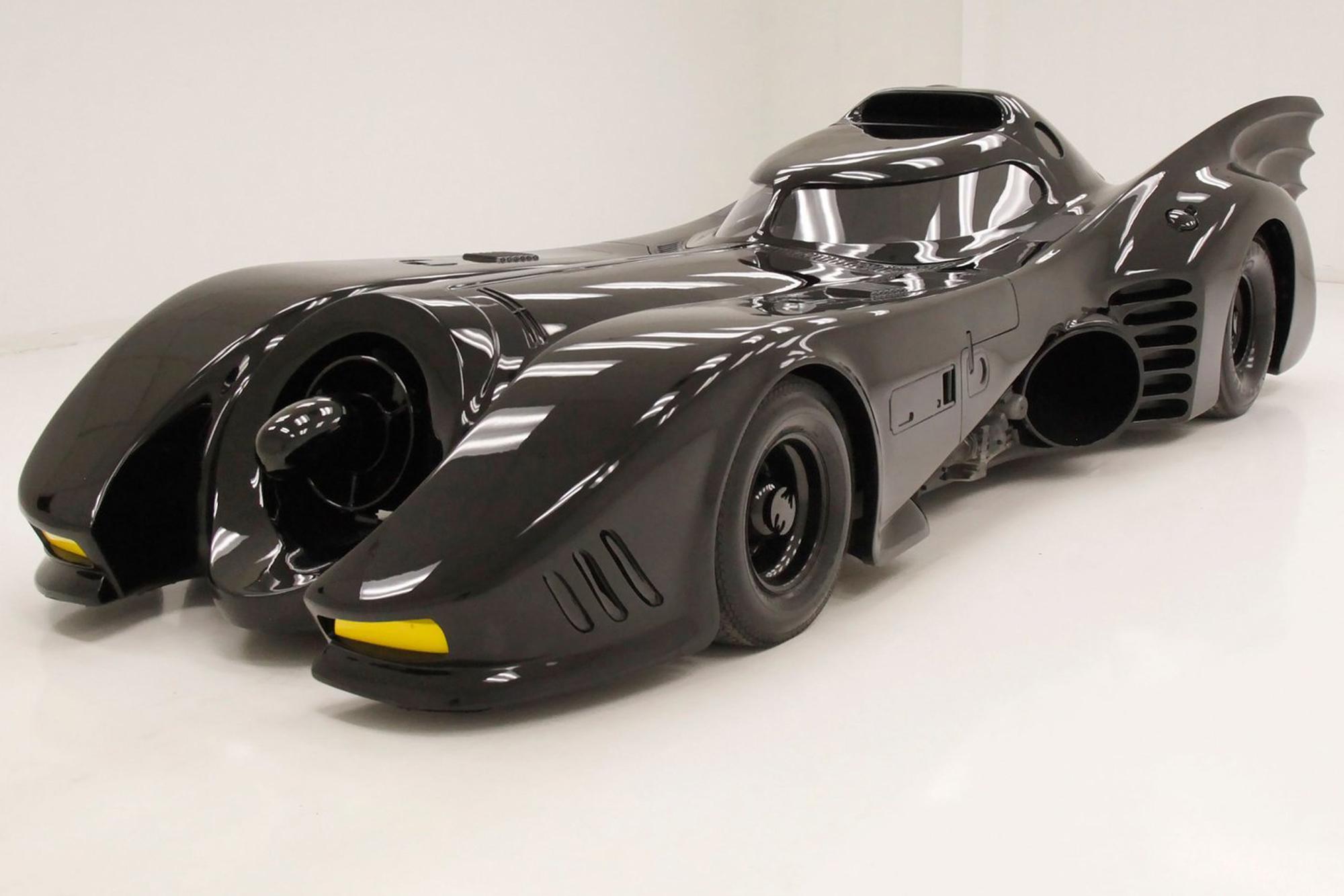 Πωλείται το Batmobile!