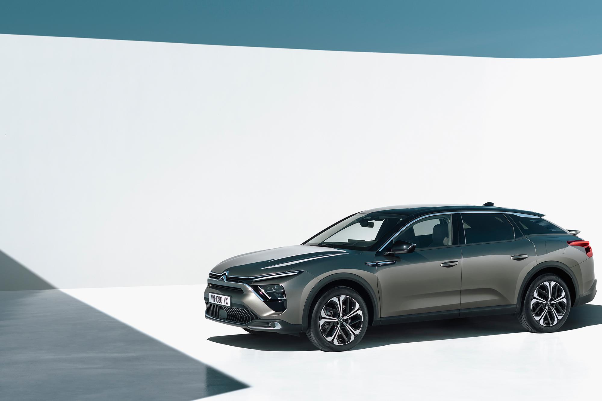 Επίσημο: Citroen C5 X