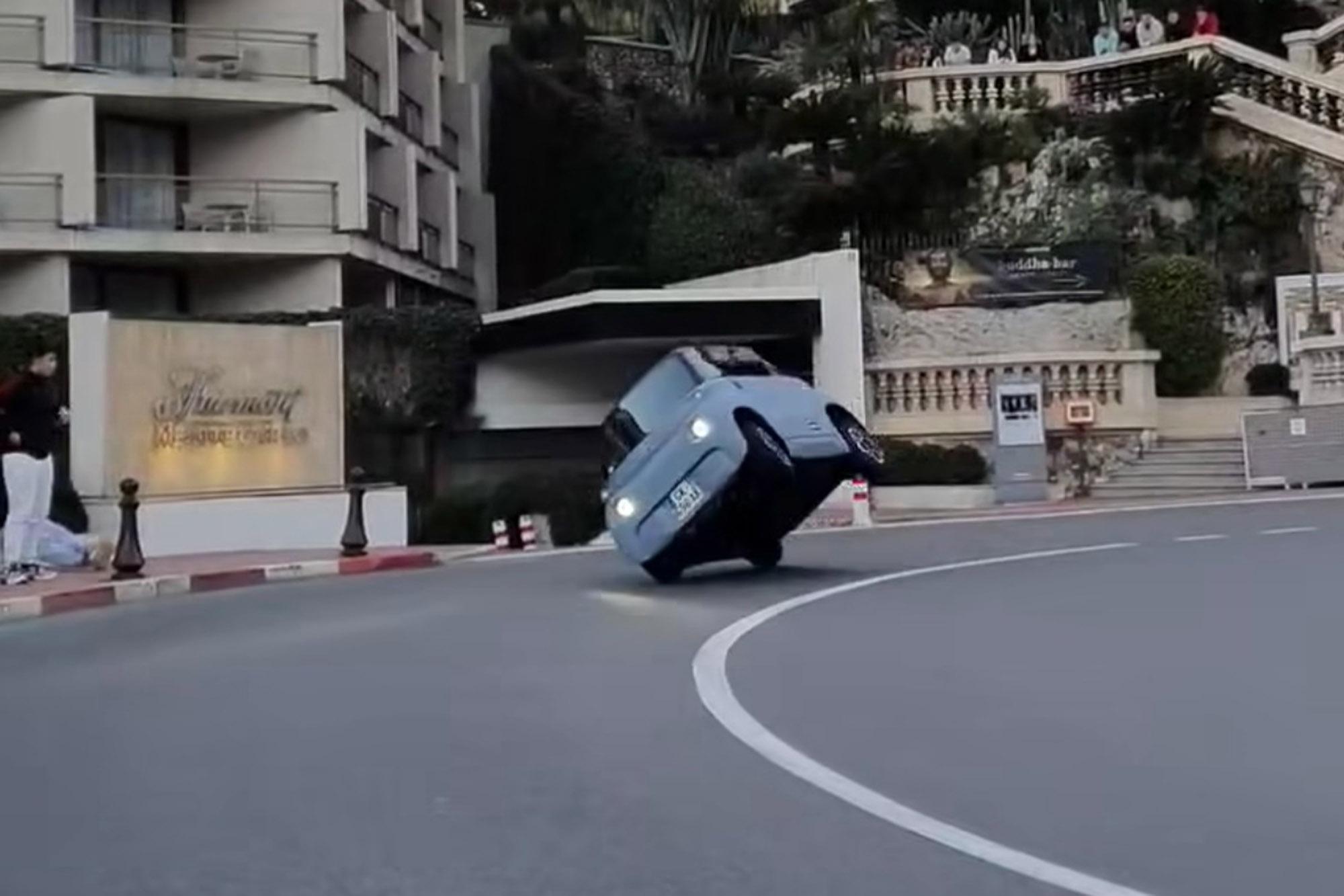 Δείτε ένα Citroen Ami να... τουμπάρει στο Μονακό
