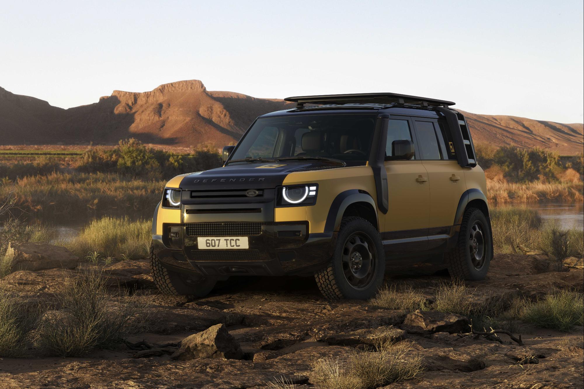 Η Land Rover παρουσιάζει την έκδοση Trophy στο Defender