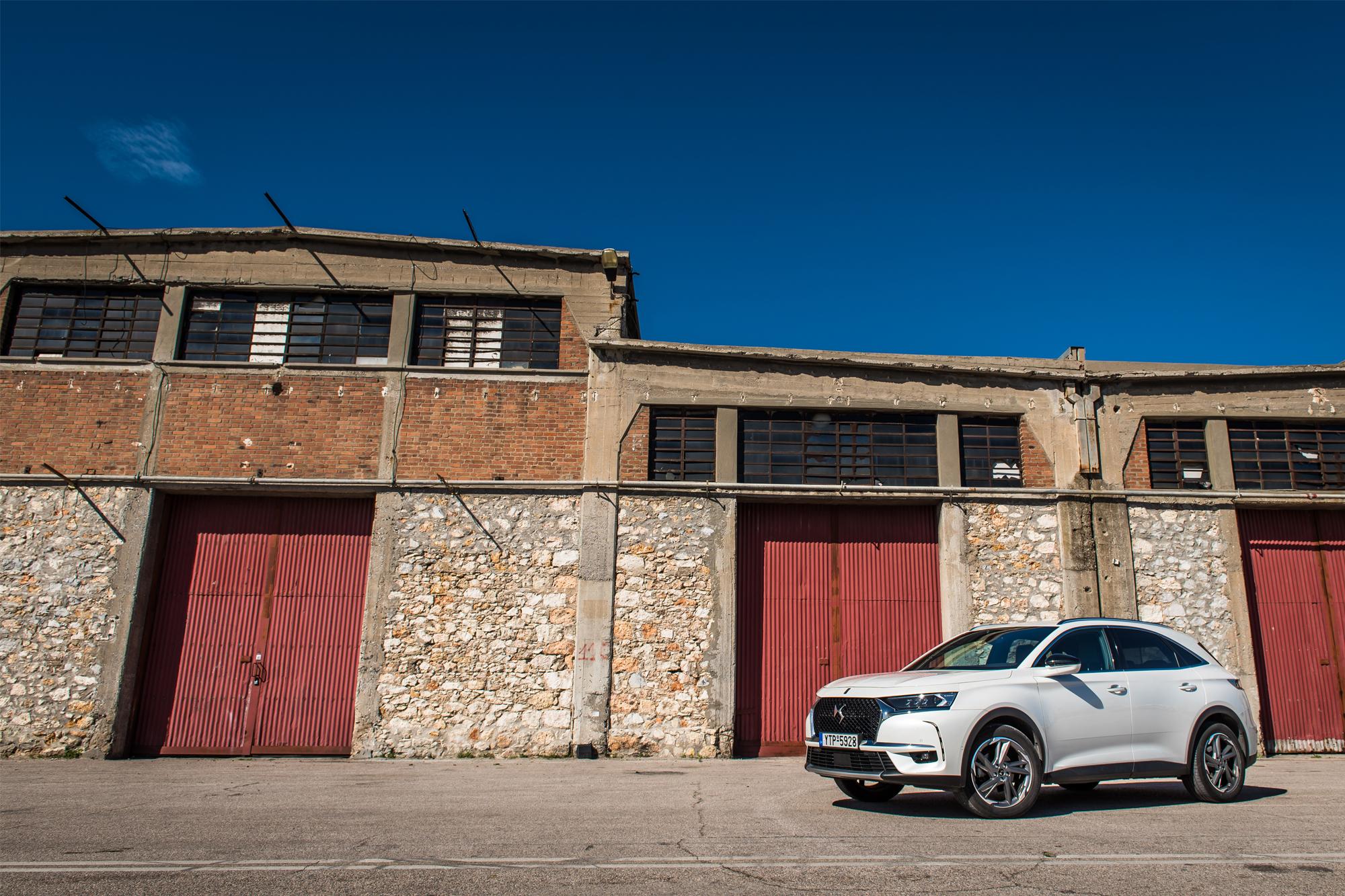 DS 7 Crossback 1.6 PureTech EAT8 Rivoli 180Ps