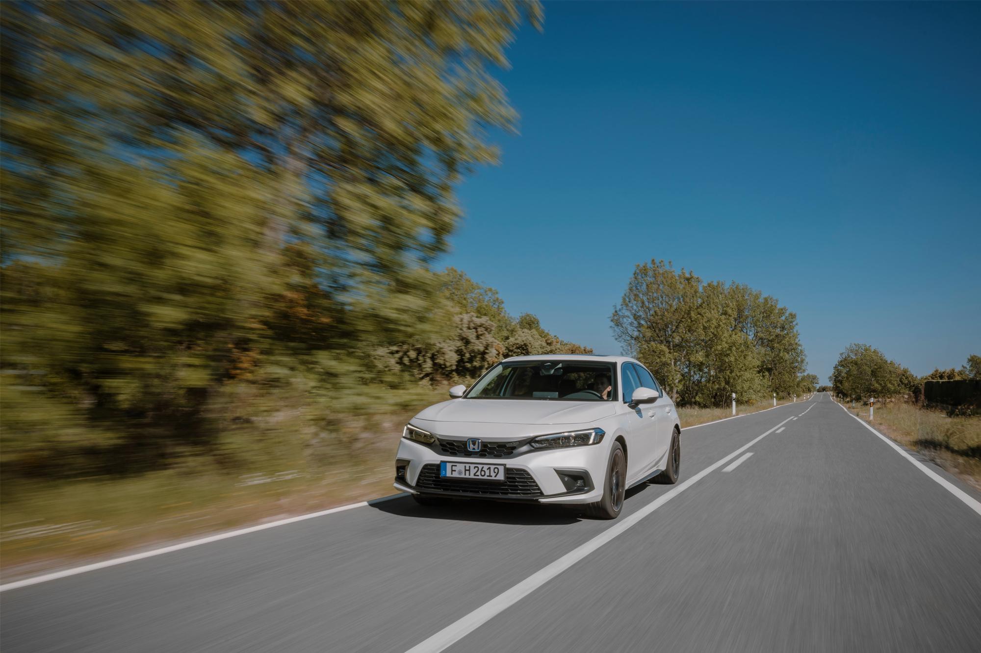 Οι τεχνολογικές καινοτομίες του Honda Civic e:HEV