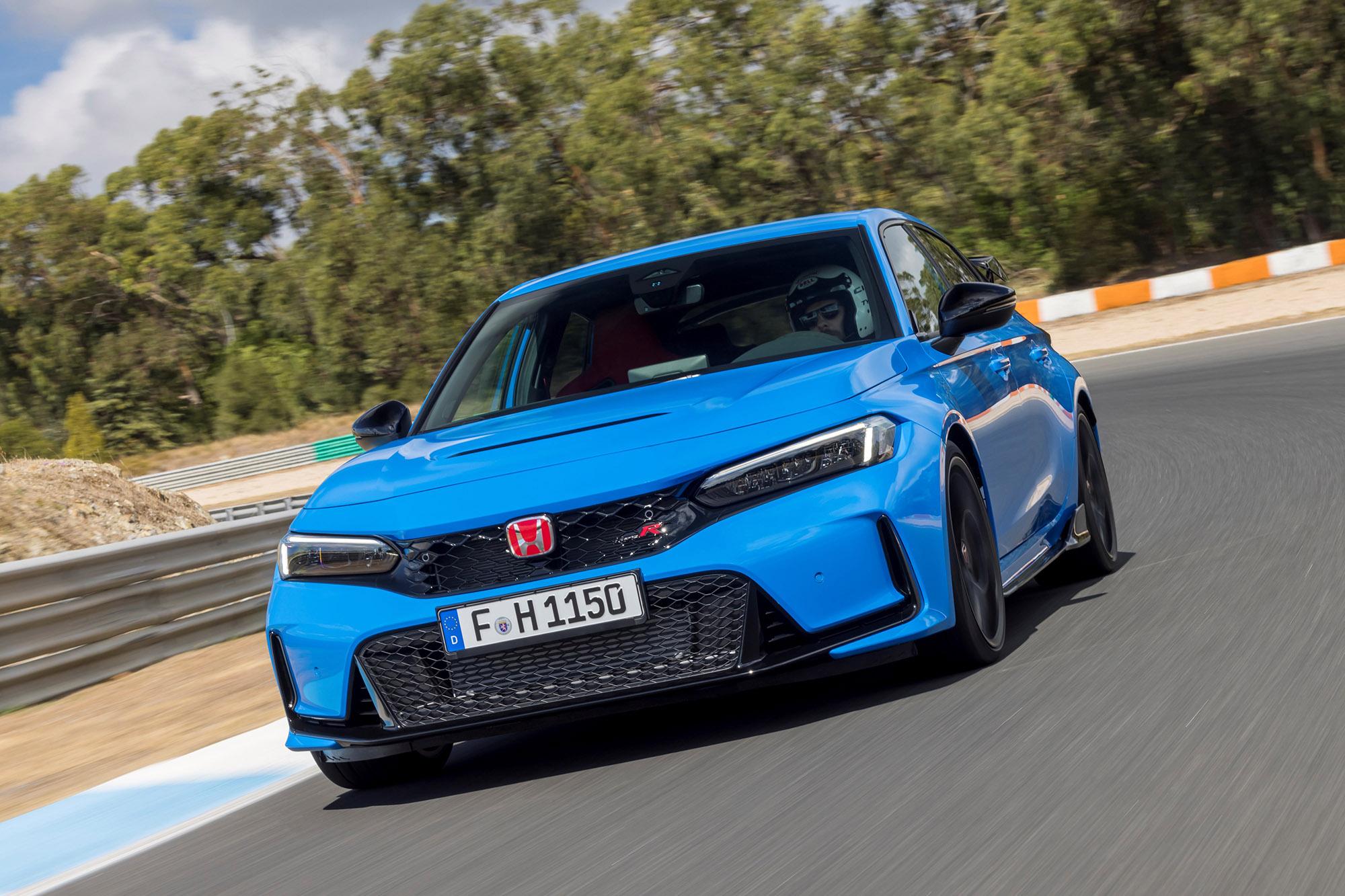 Το Megane RS Trophy-R ταχύτερο από το Honda Civic Type R