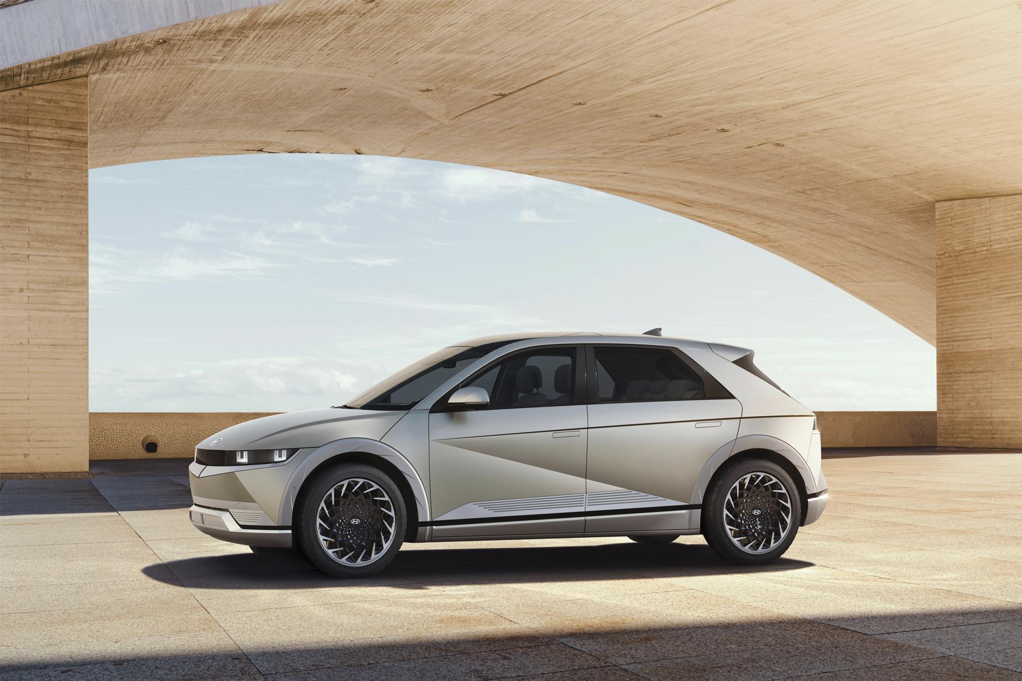 Κορυφαία επίδοση για το Hyundai IONIQ 5 στo τεστ αποφυγής ταράνδου