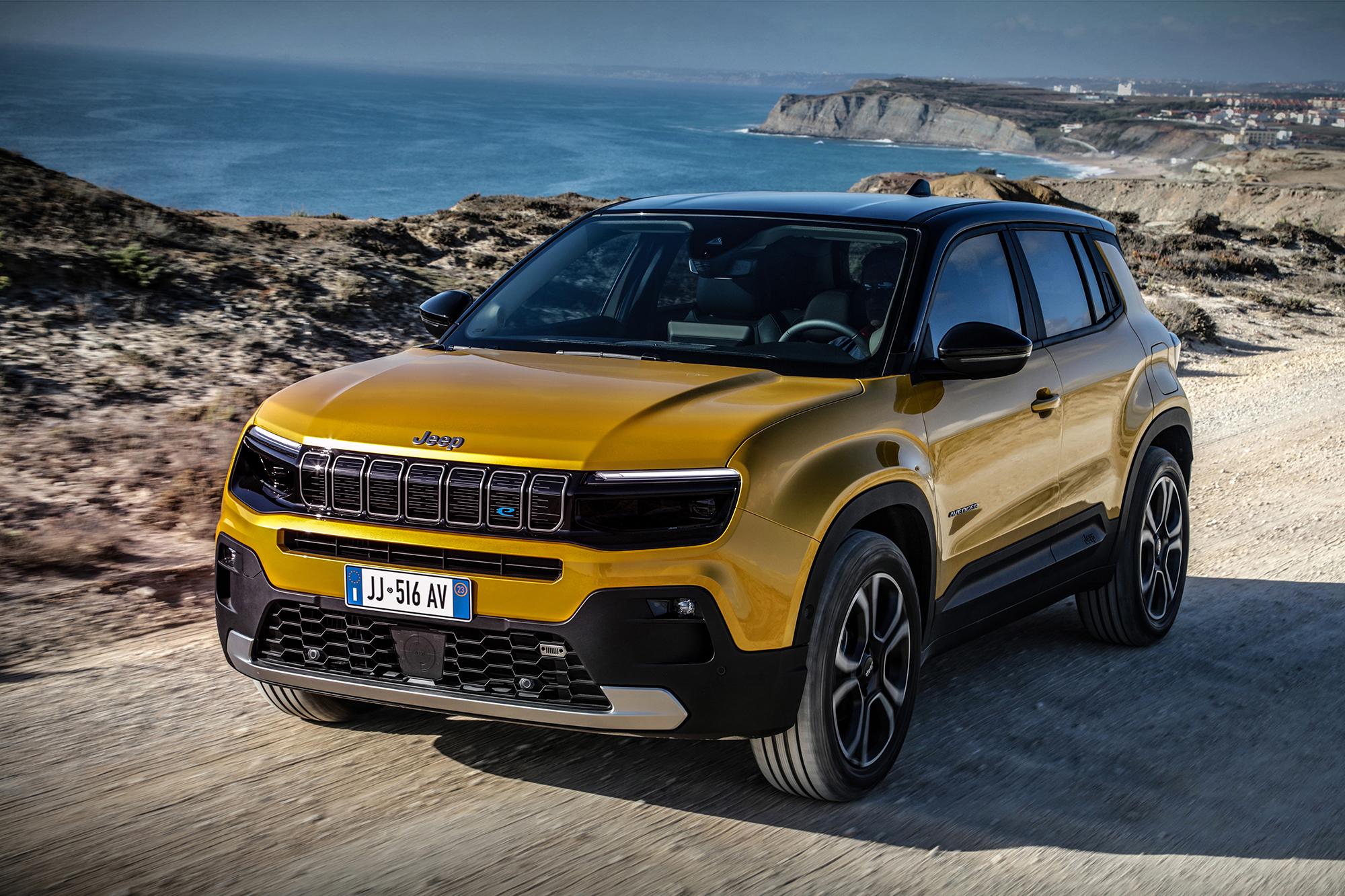 Δείτε το Jeep Avenger να κινείται εκτός δρόμου