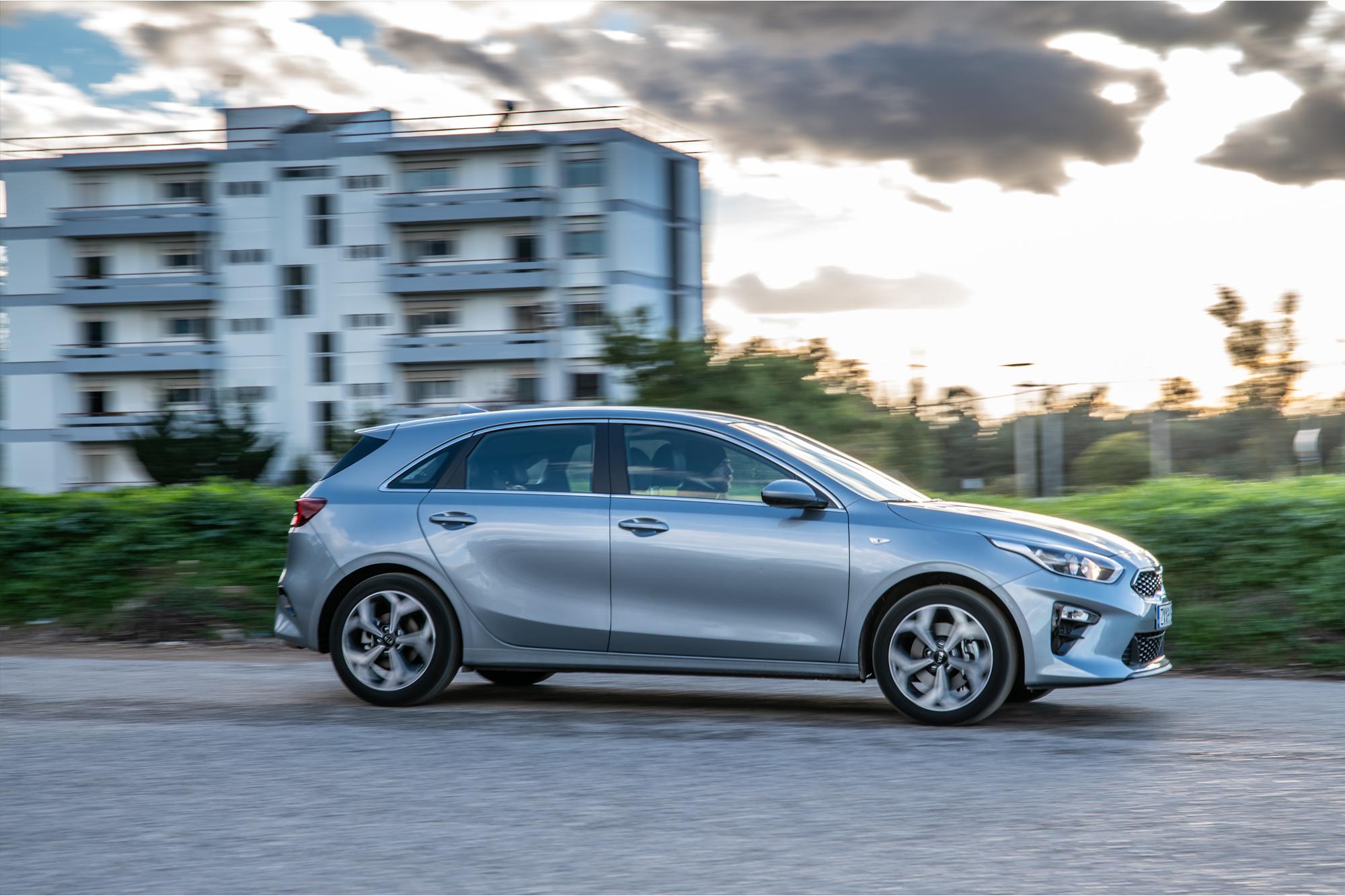 KIA Ceed T-GDI 120Ps