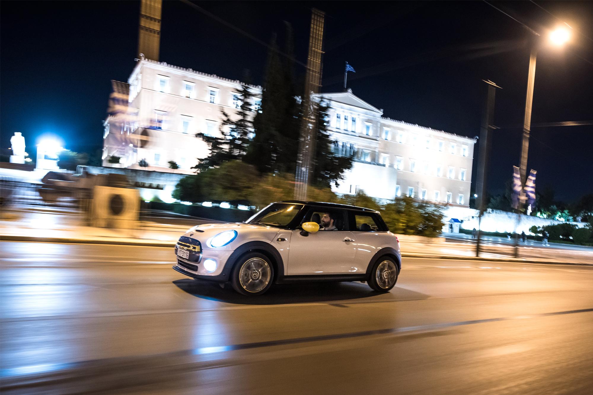 ΜΙΝΙ Cooper SE 184Ps