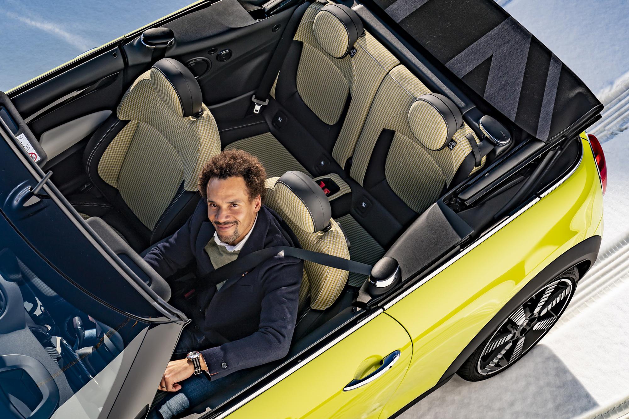 Τέλος οι δερμάτινες επενδύσεις στα MINI