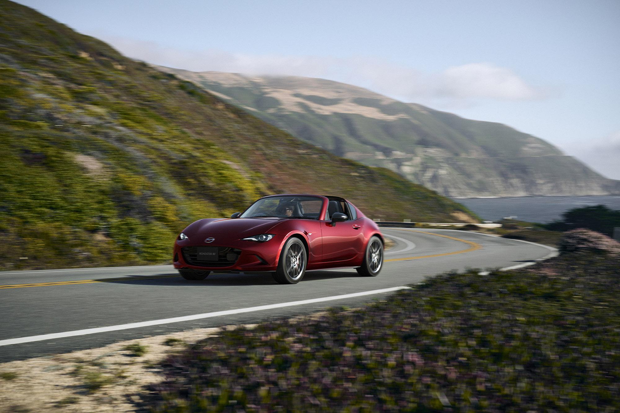 Το Mazda MX-5 ανανεώνεται
