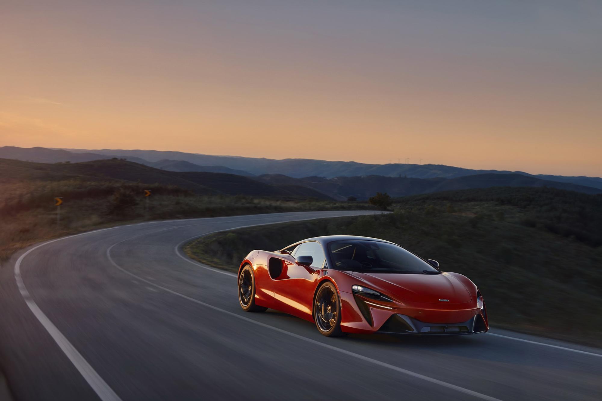 Επίσημο: Η νέα McLaren Artura