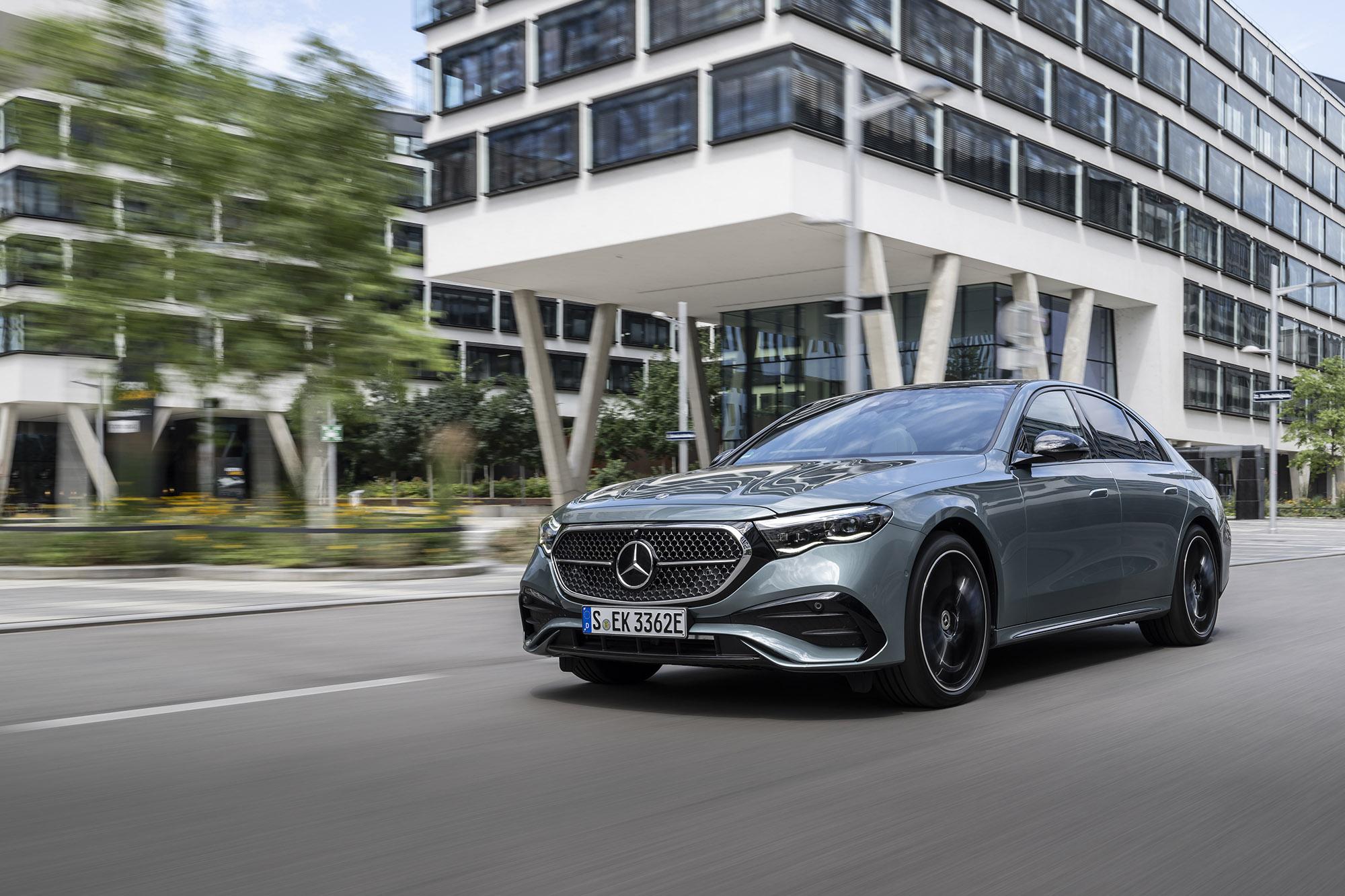 Στην Ελλάδα οι Mercedes-Benz E-Class και EQE