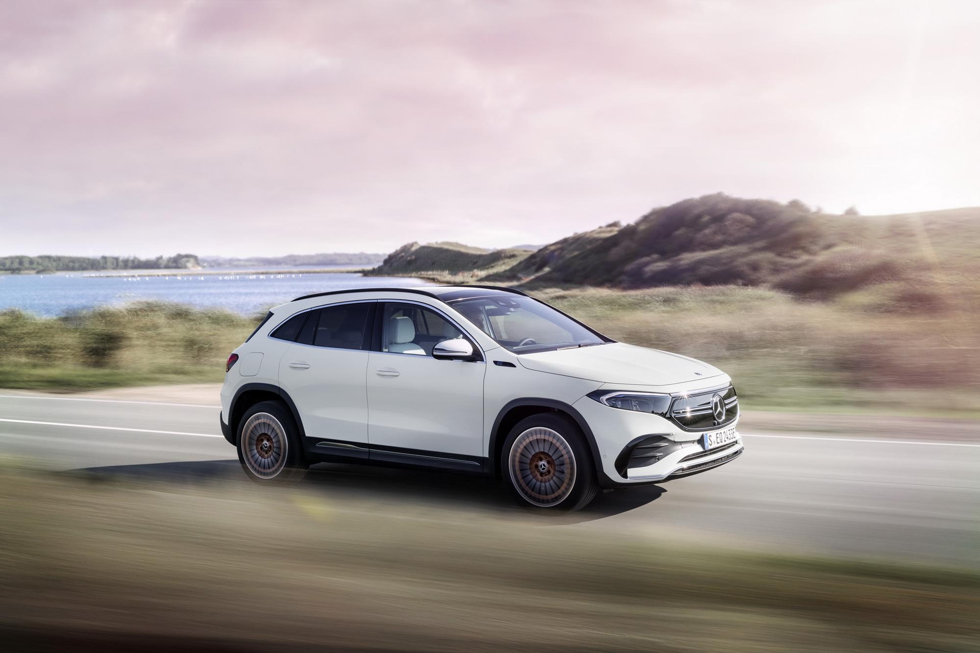 Mercedes Benz EQA