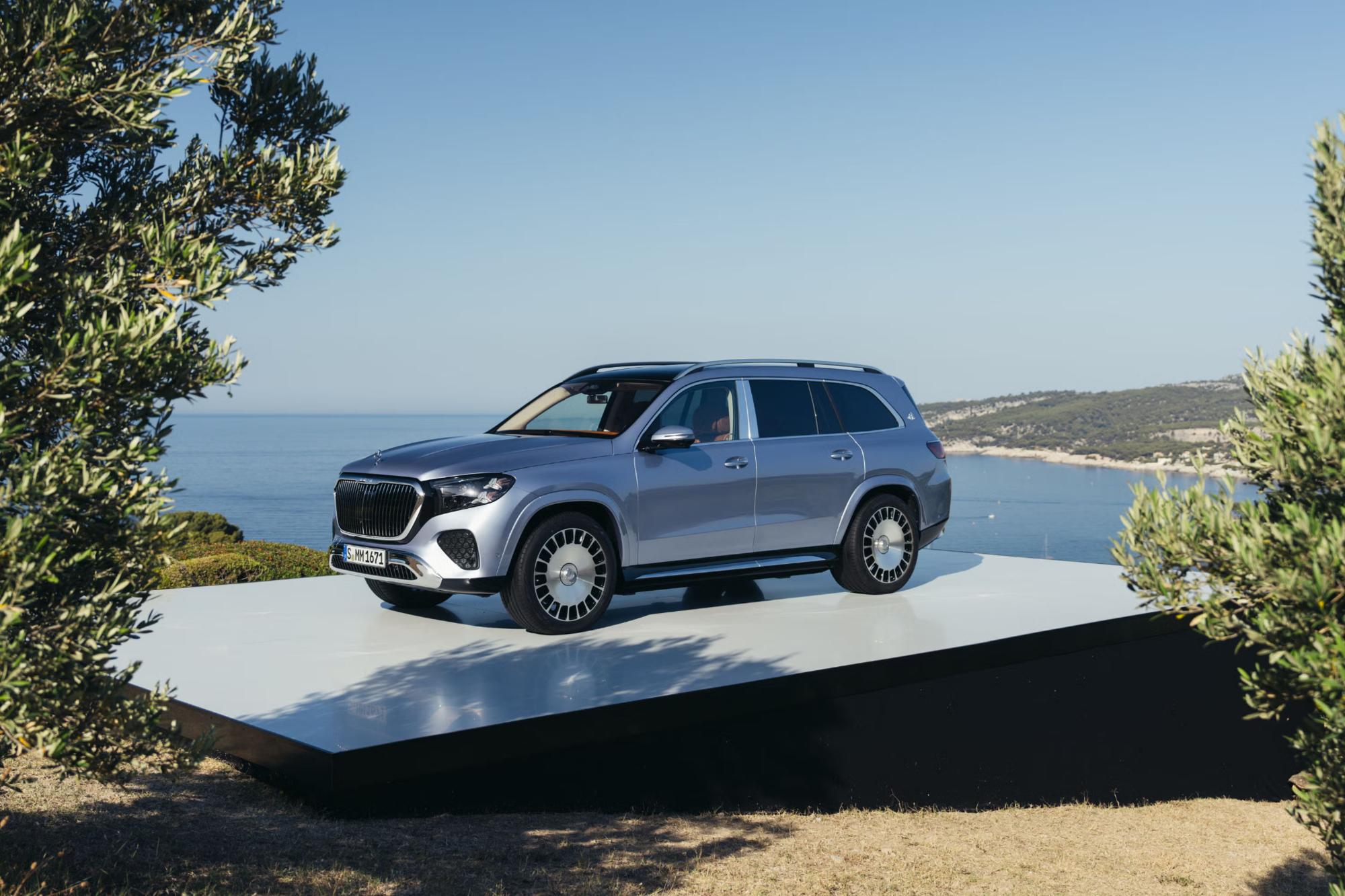 Η Mercedes-Maybach GLS ανανεώνεται με περισσότερη δύναμη και πολυτέλεια 