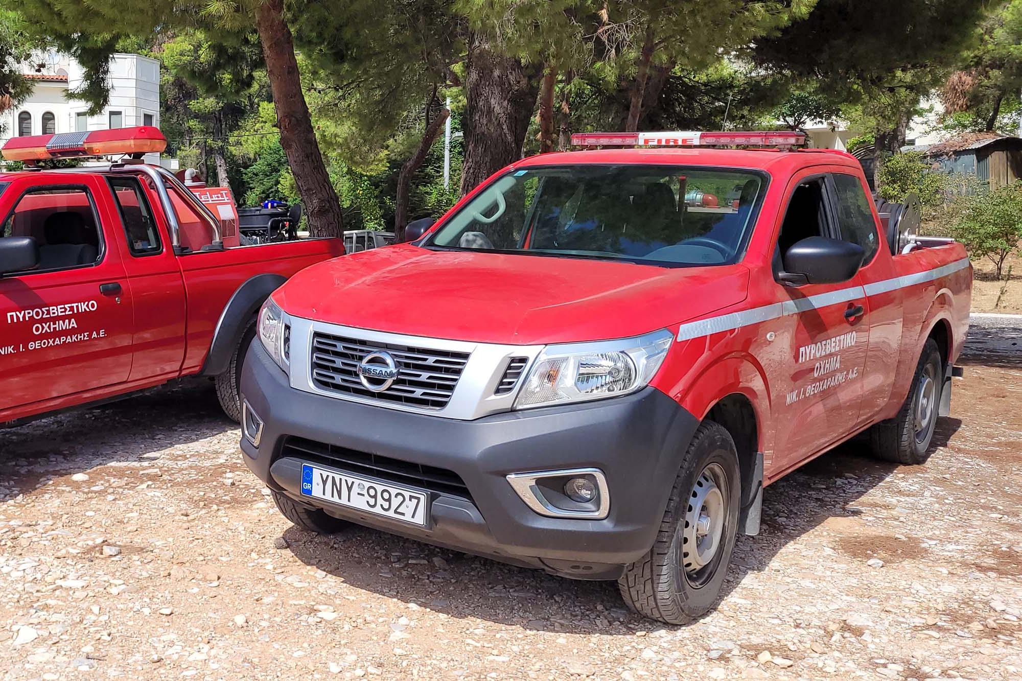 Δύο Navara για τους εθελοντές πολιτικής προστασίας του Διονύσου