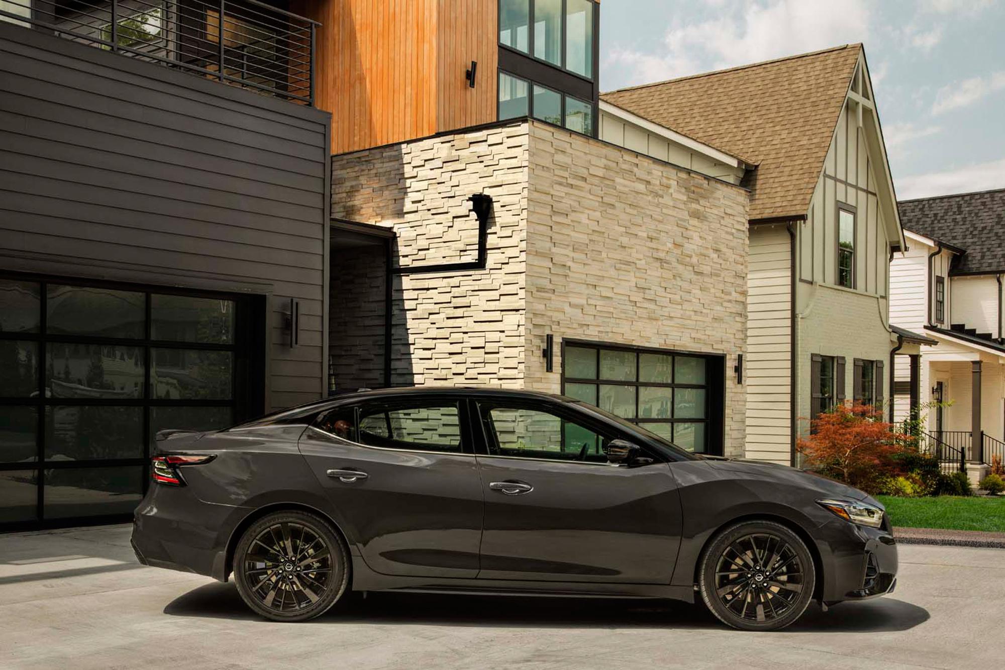 Nissan Maxima: 40 χρόνια στην κορυφή