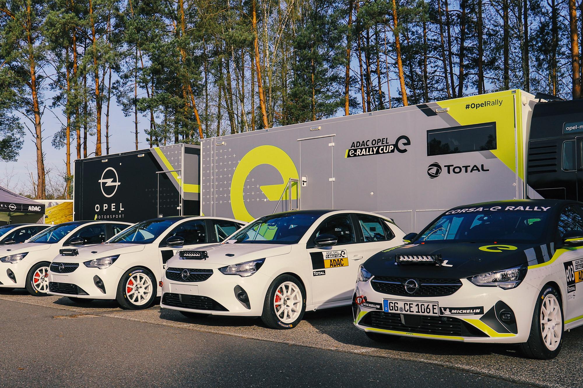 Παραδόθηκαν τα πρώτα Opel Corsa-e Rally Cars