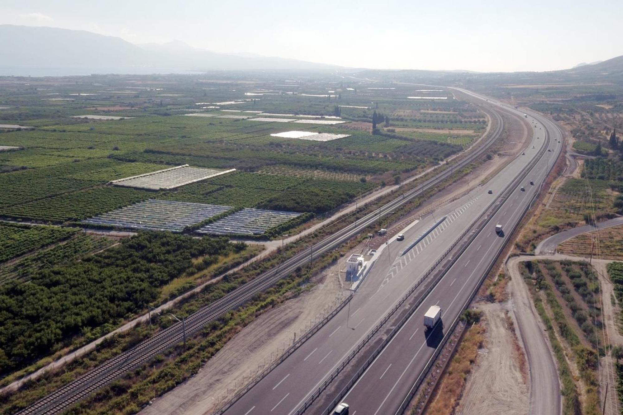 Το 2025 θα παραδοθεί ο οδικός άξονας Πάτρα-Πύργος