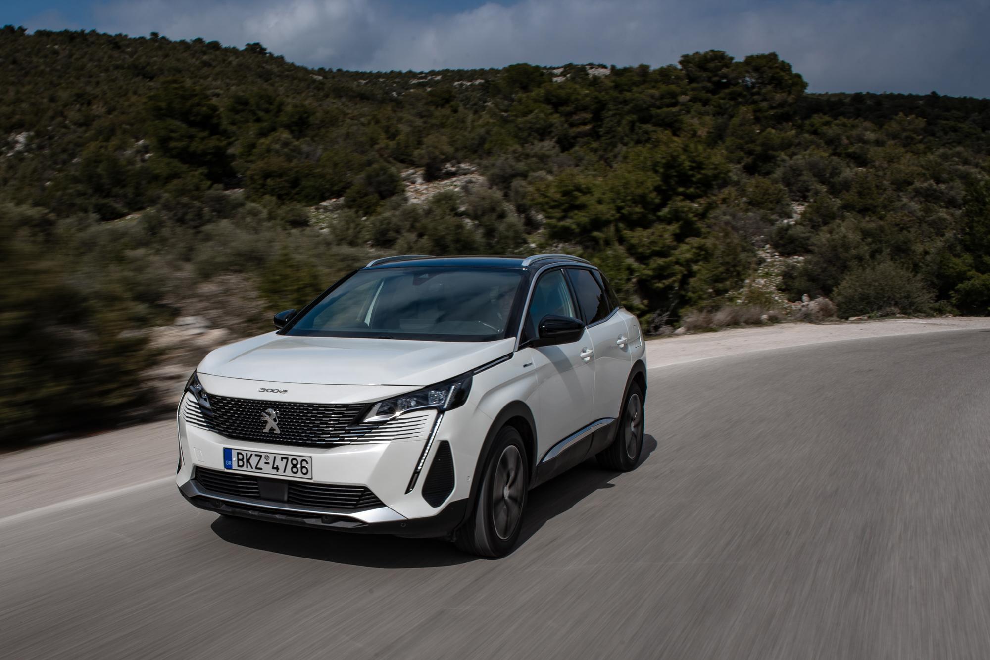 Peugeot 3008 Hybrid4 300Ps