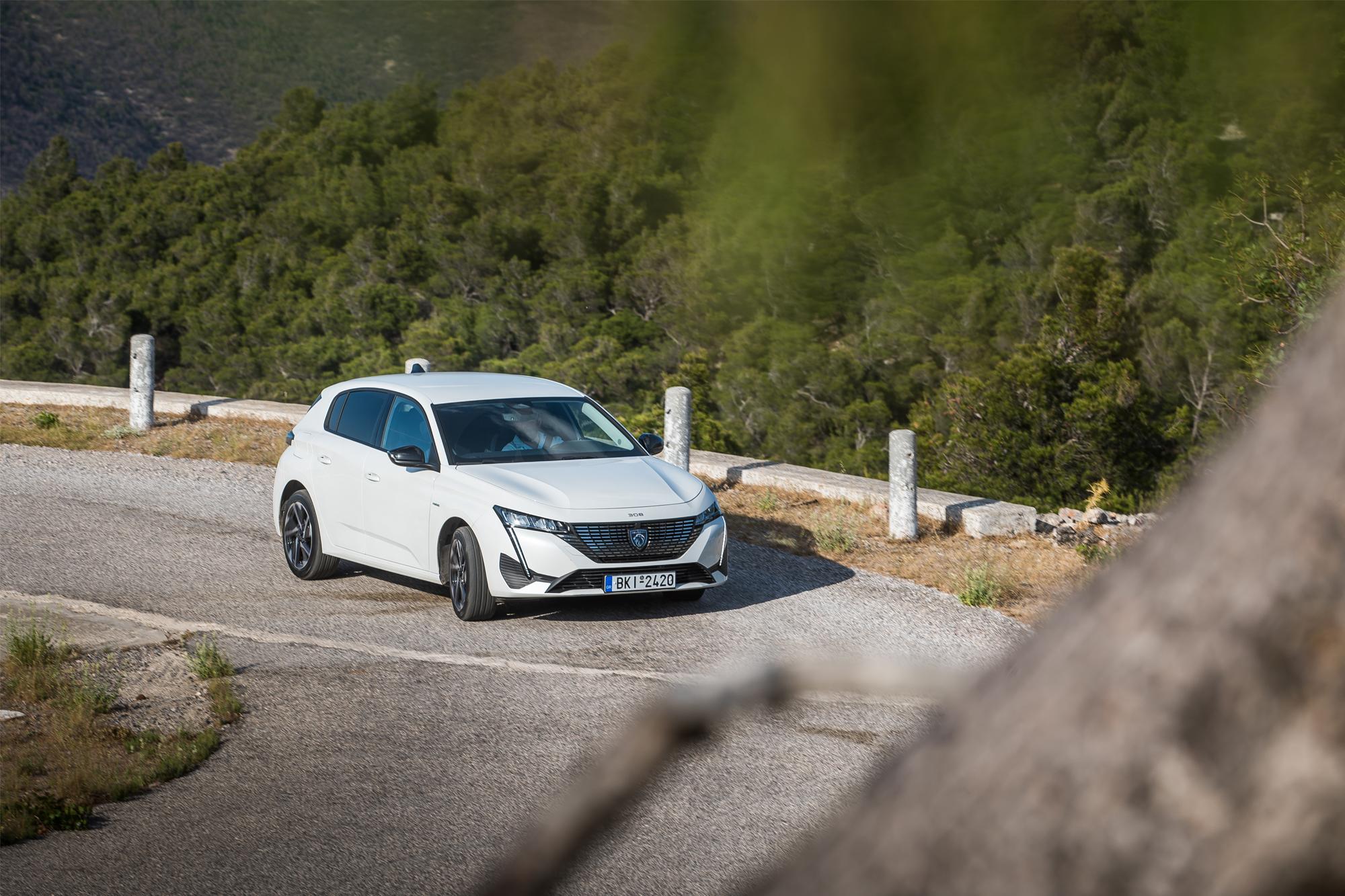 Peugeot 308 Hybrid e-EAT8 180Ps