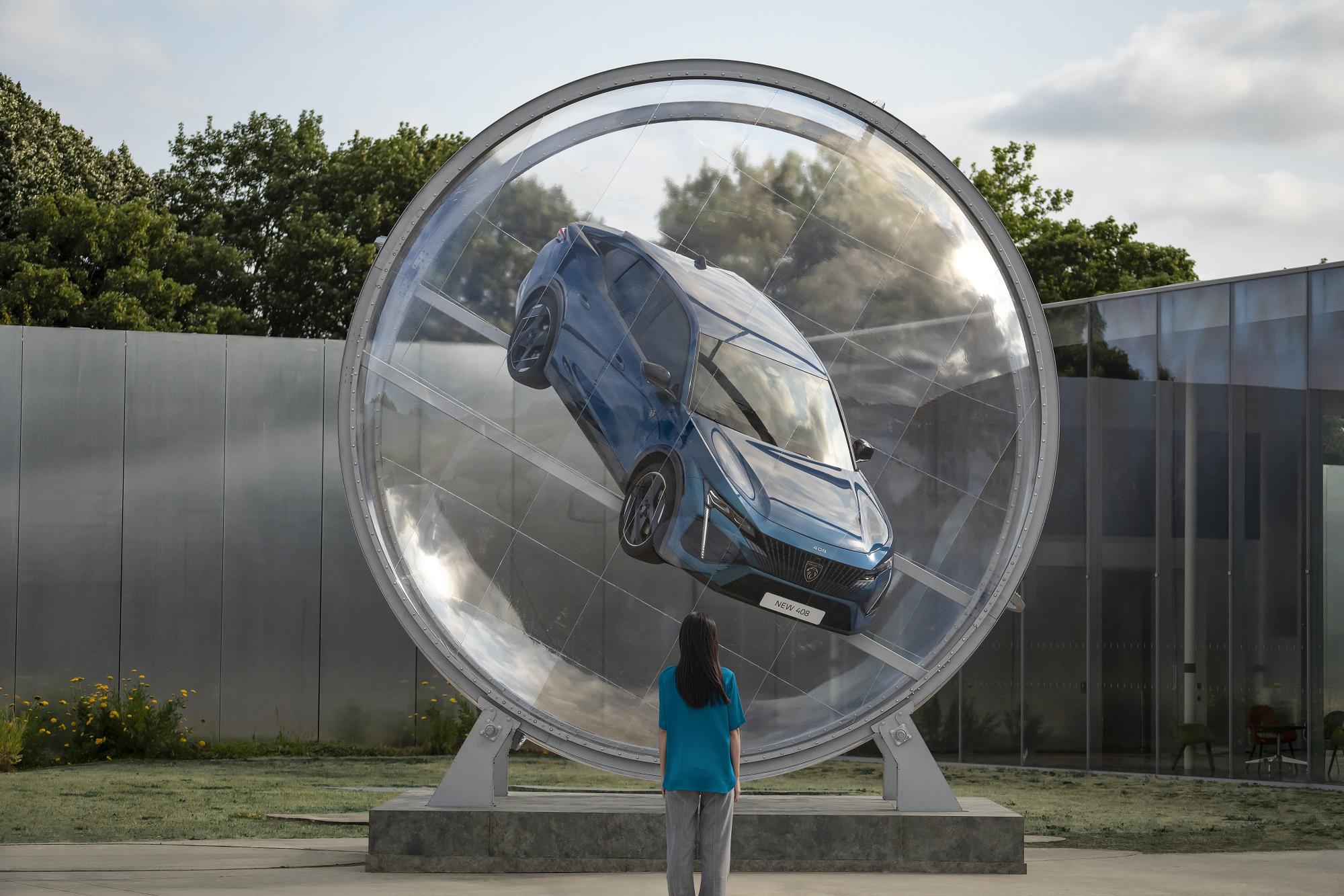 Peugeot: Το νέο 408 μέσα σε μια σφαίρα