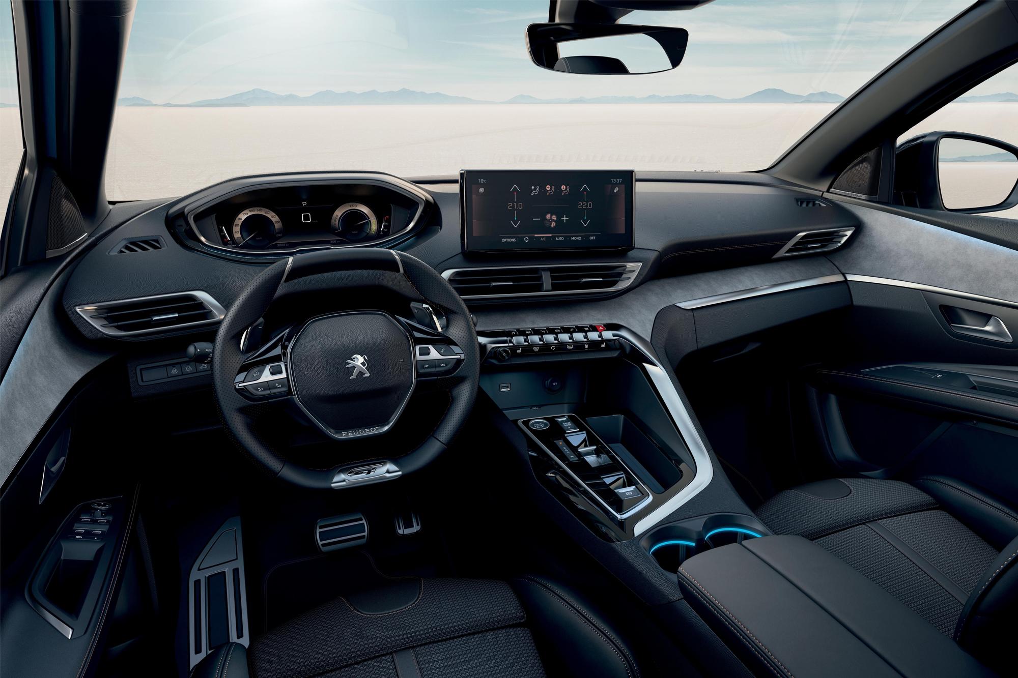 Το PEUGEOT i-Cockpit κλείνει 10 χρόνια