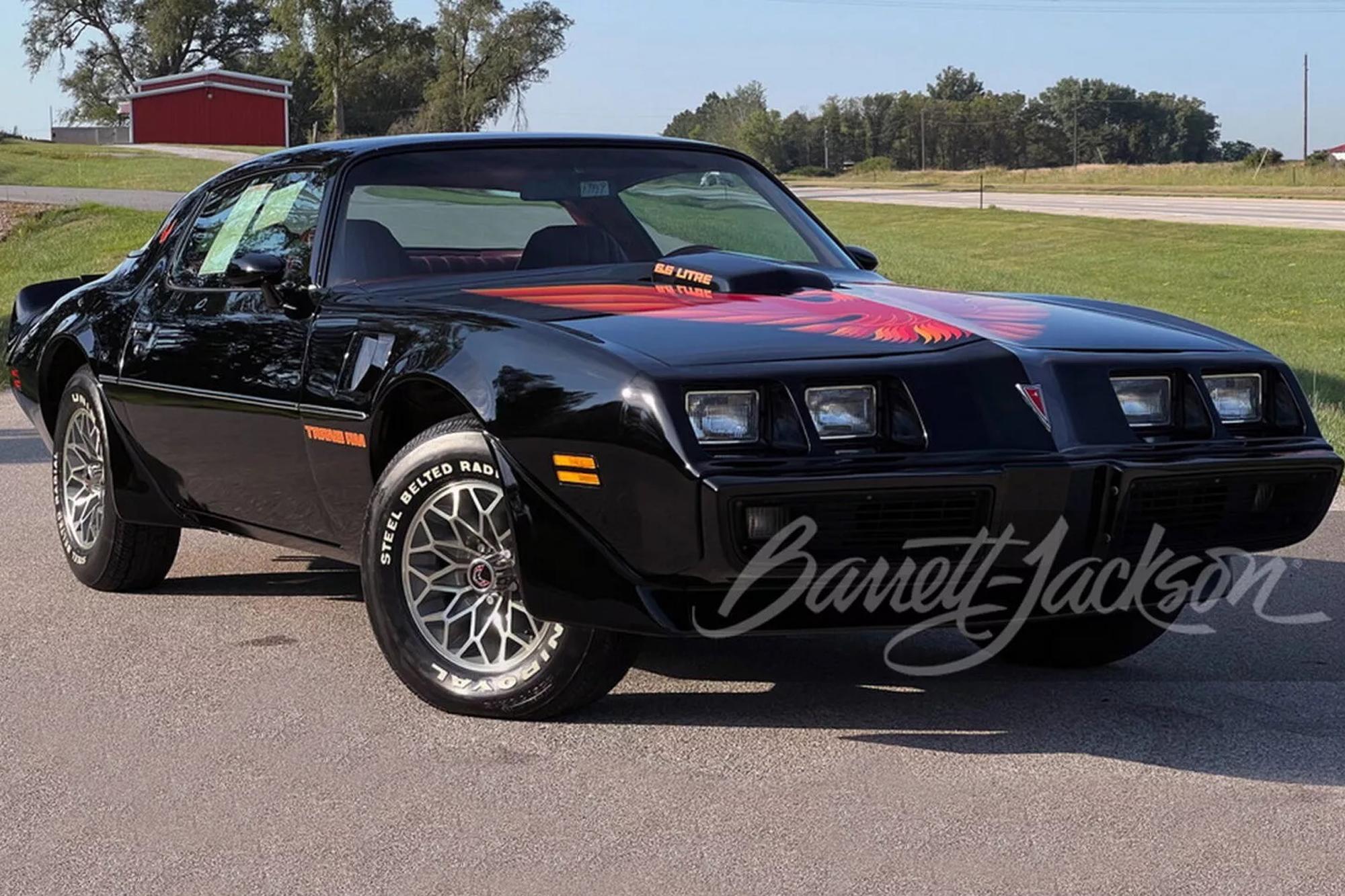 Πωλείται Firebird Trans Am με μόλις 60km στο κοντέρ!