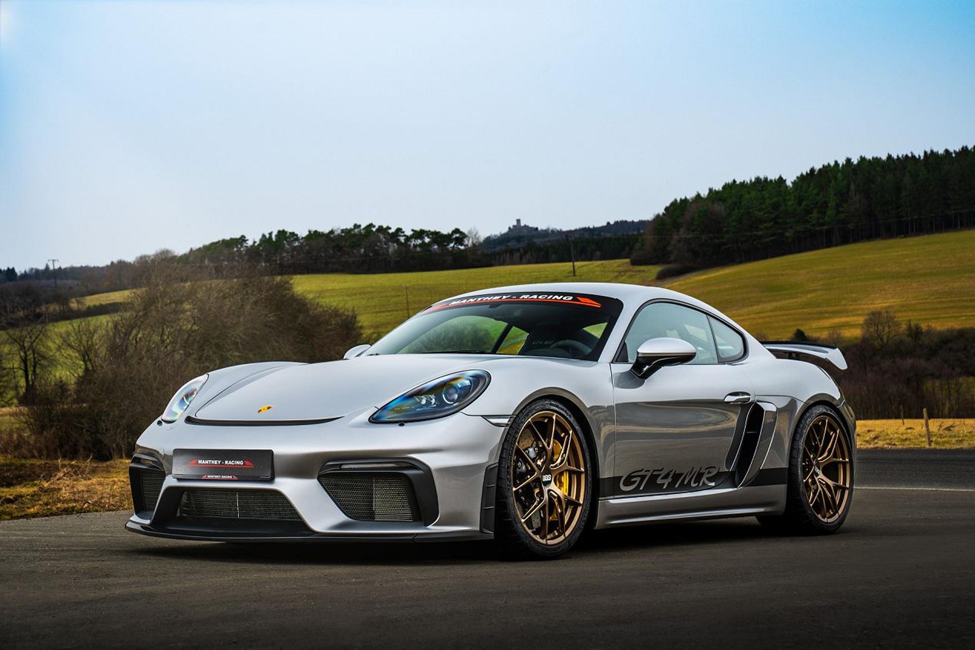 Porsche 718 Cayman GT4 από την Manthey Racing