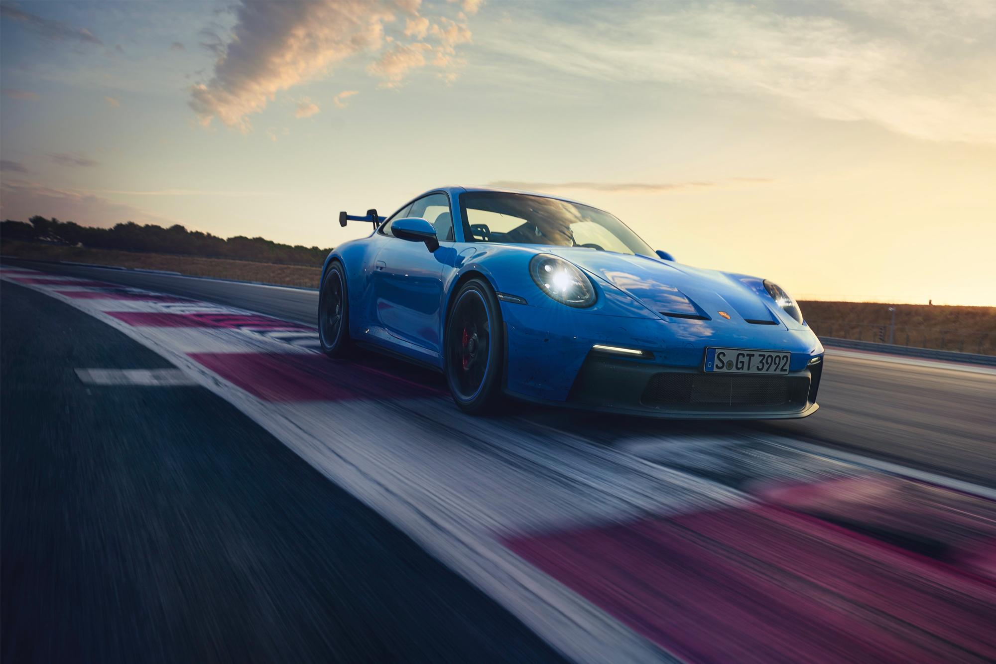 Η Porsche παρουσιάζει την νέα 911 GT3