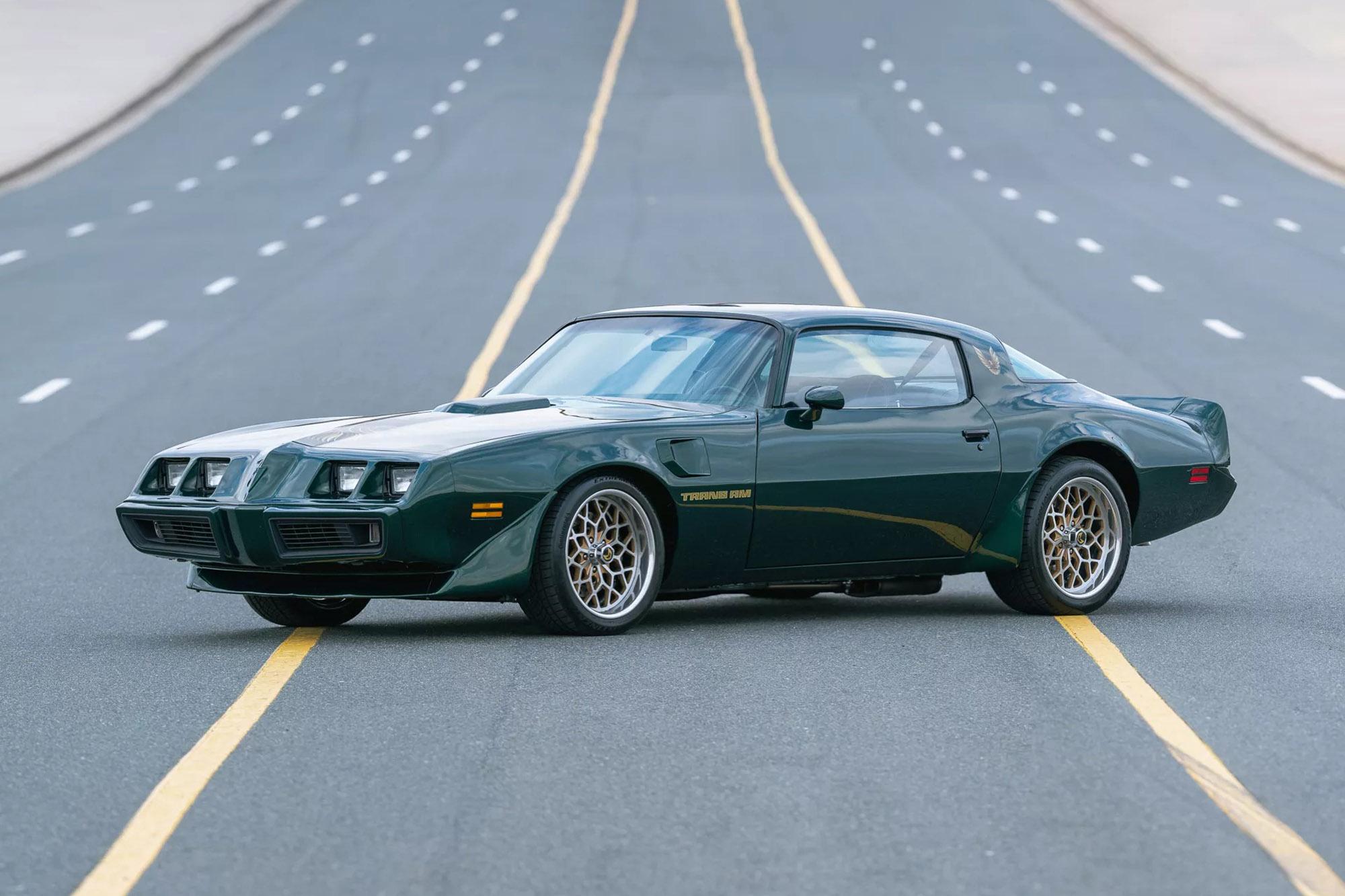 Pontiac Firebird Trans Am Restomod