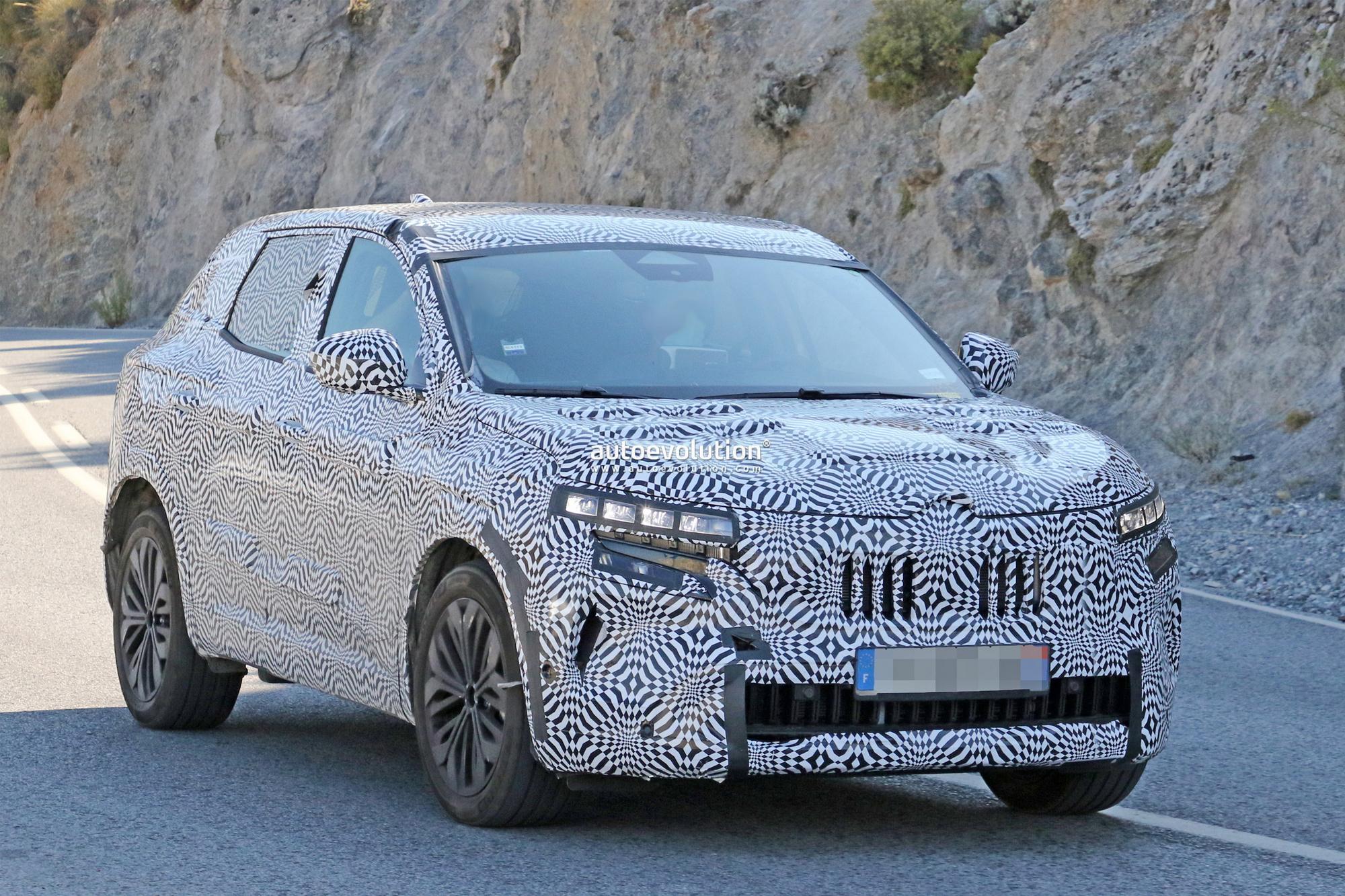 Spyshots: Renault Kadjar MY22