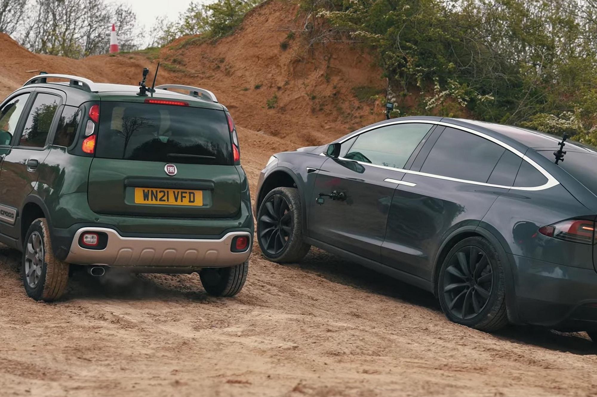 Tesla Model X VS Fiat Panda Cross