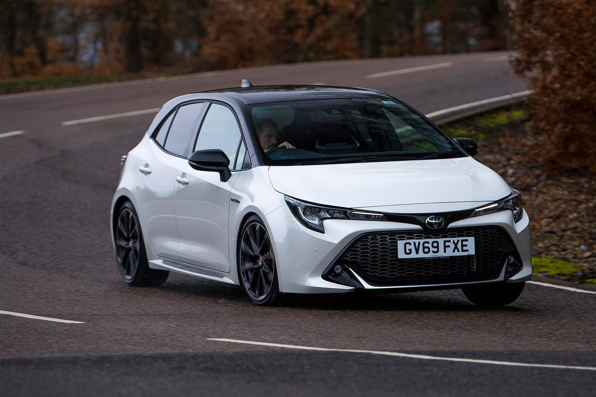 Διαθέσιμη στην Ελλάδα η Toyota Corolla GR Sport