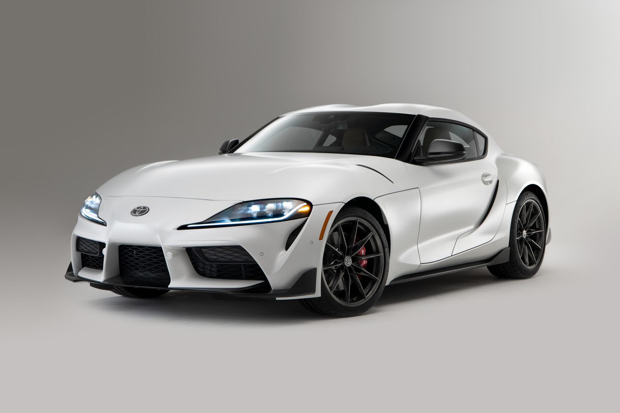 Επίσημο: Χειροκίνητη Toyota Supra
