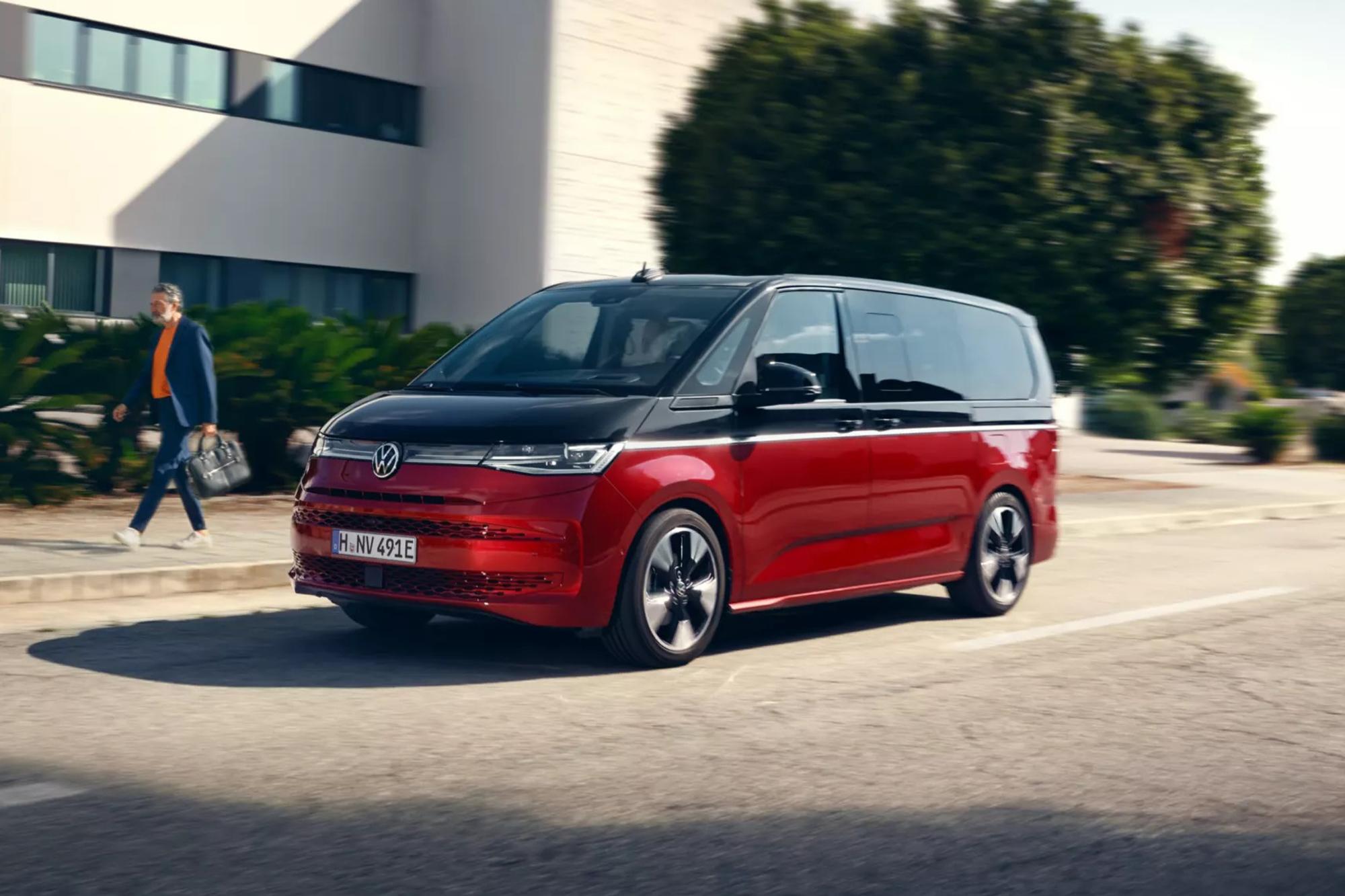 Το VW Multivan T7 eHybrid στην Ελλάδα