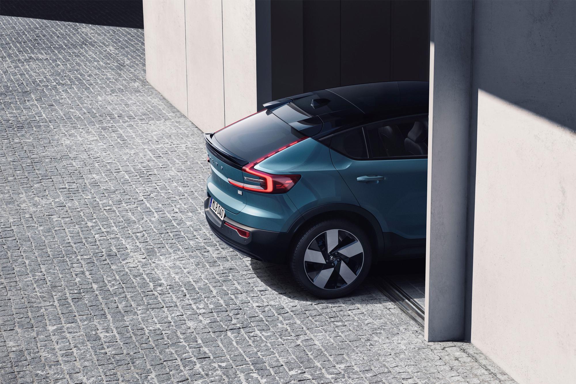Η Volvo Cars και η Geely Holding δημιουργούν την Aurobay