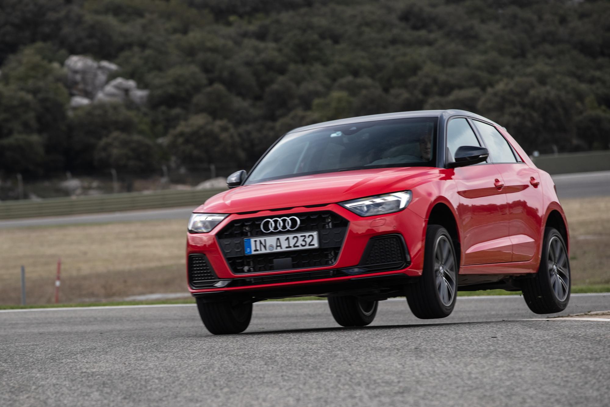 Η Audi θα «σκοτώσει» τα A1 και Q2