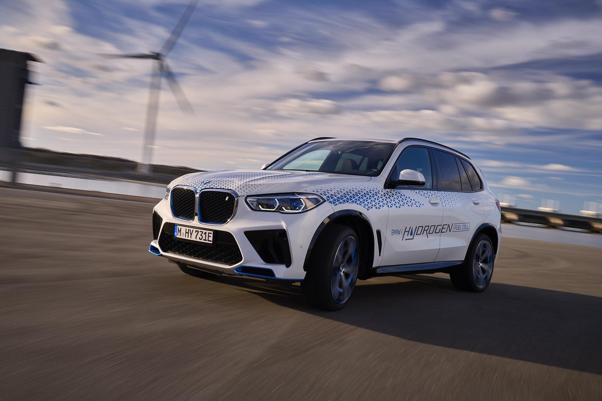 Πιλοτική δοκιμή BMW iX5 Hydrogen
