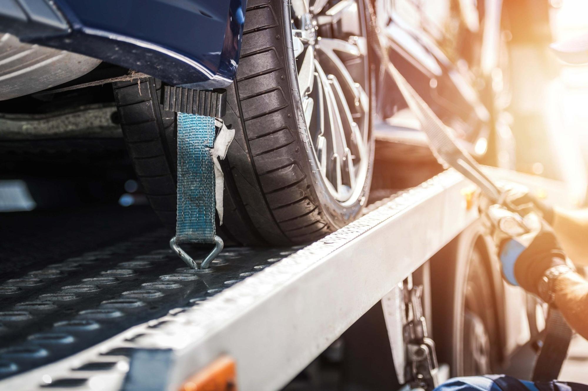 Οδική βοήθεια σε 1 ώρα — αλλιώς πρόστιμο έως 20.000 € για εταιρείες υπηρεσιών στην Ελλάδα 