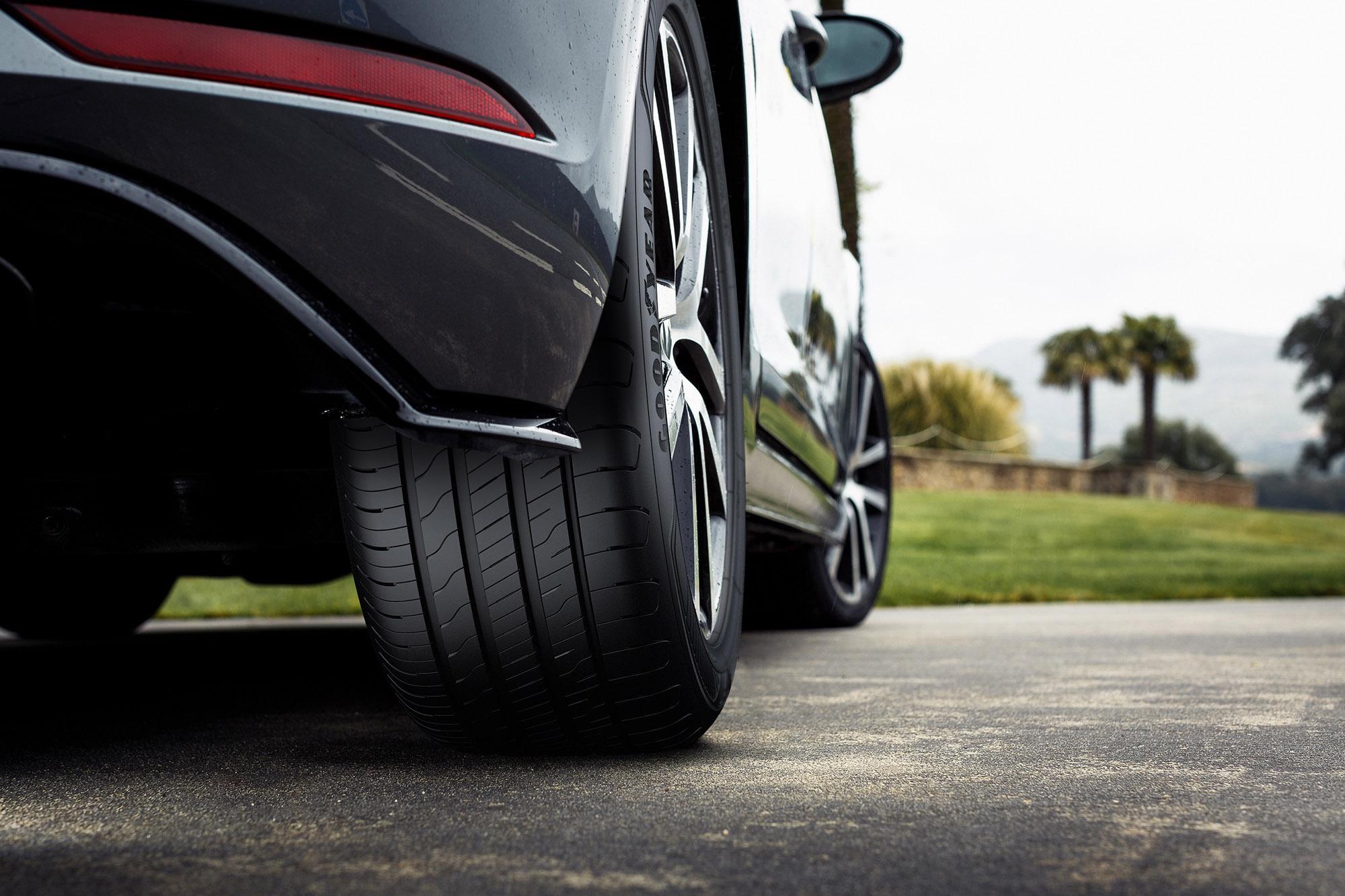Διάκριση για το Goodyear EfficientGrip Performance 2