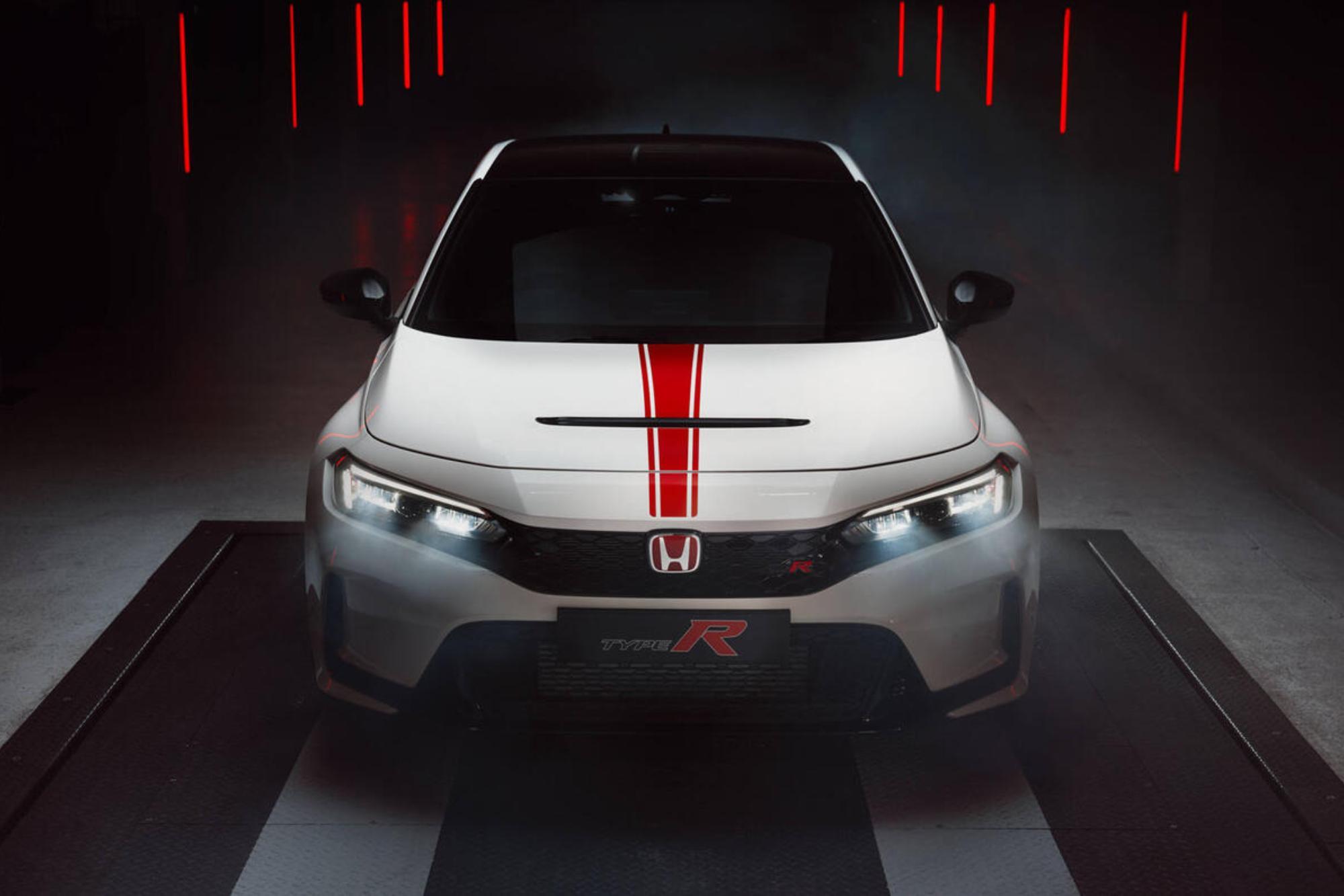 H Honda αφήνει υπόνοιες για ηλεκτρικό Type R