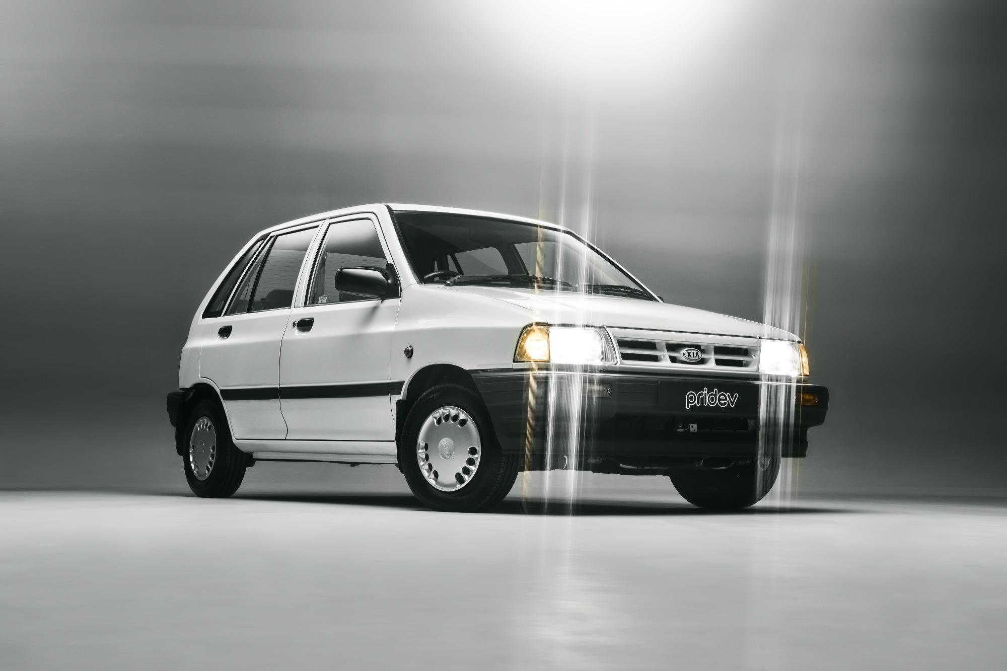 80 χρόνια KIA: Έκανε restomod και ηλεκτρικό το Pride