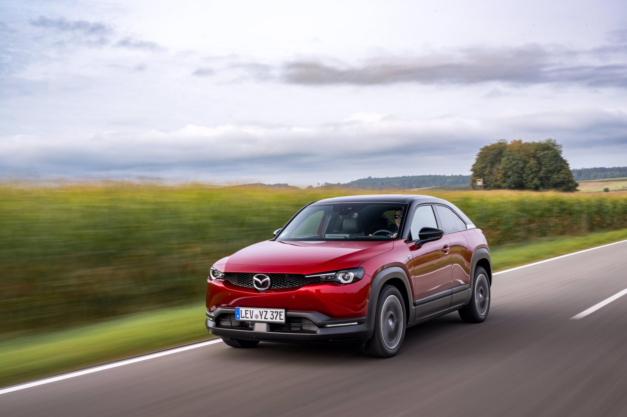 Η Mazda γιορτάζει τις 2 εκατομμύρια πωλήσεις του περιστροφικού κινητήρα
