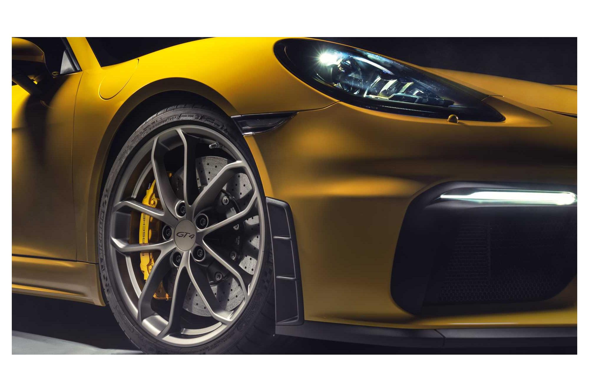 Υβριδικές Porsche;