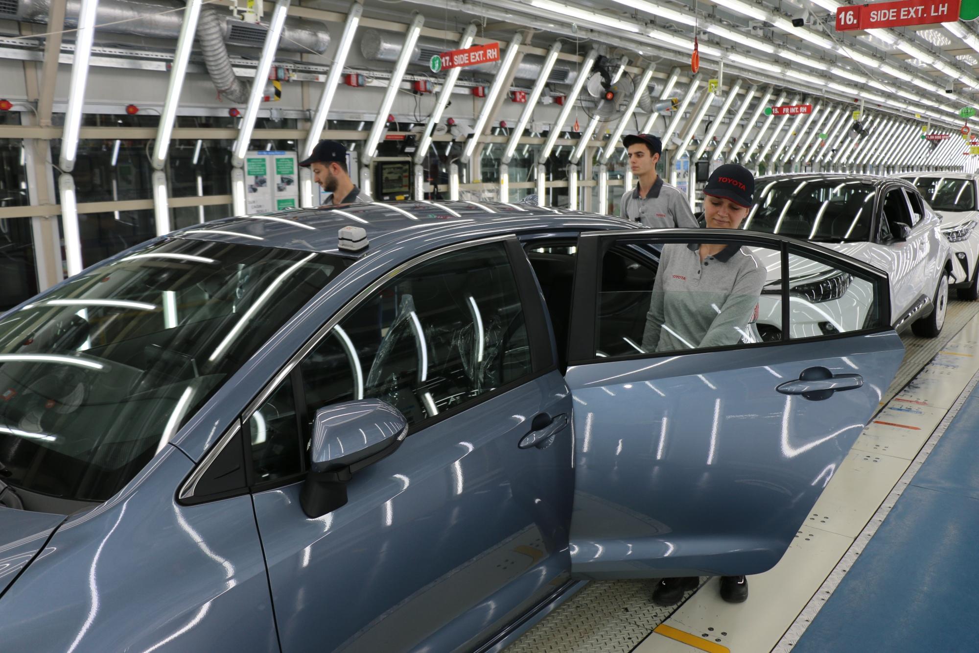 Τα 300 εκ. αυτοκίνητα έφτασε η παραγωγή της Toyota από το 1935